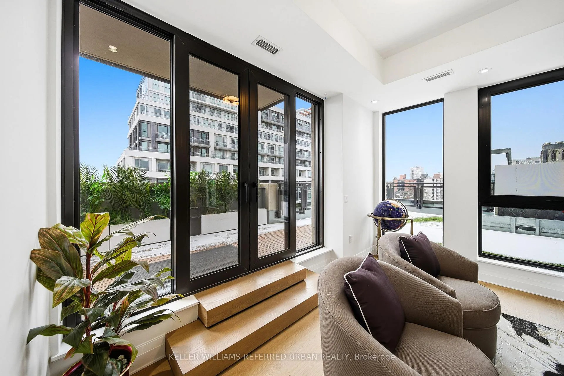 Photo 25 of Unit 607, 2 Forest Hill Road, Toronto, Casa Loma — HOMEH