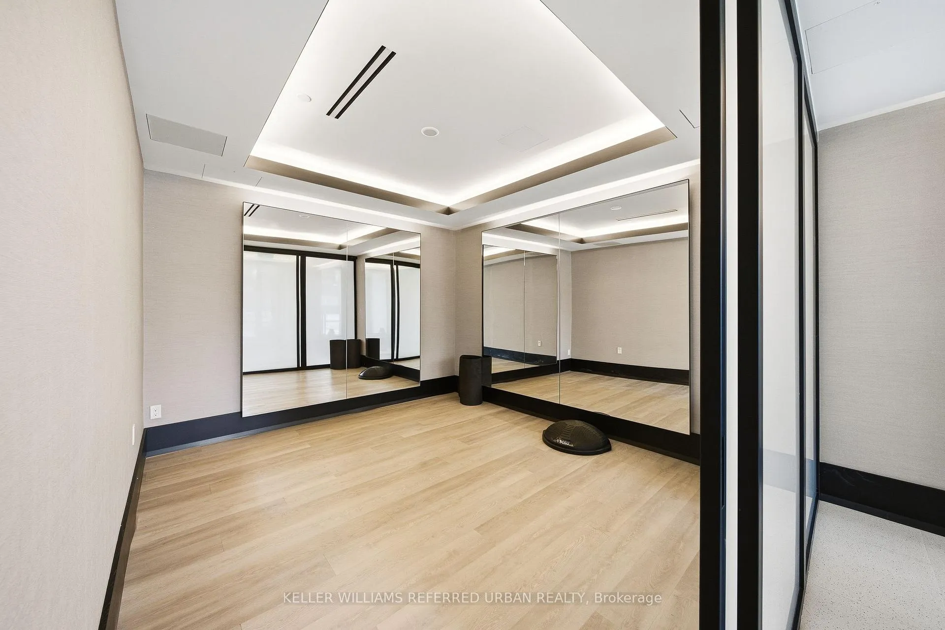 Photo 45 of Unit 607, 2 Forest Hill Road, Toronto, Casa Loma — HOMEH