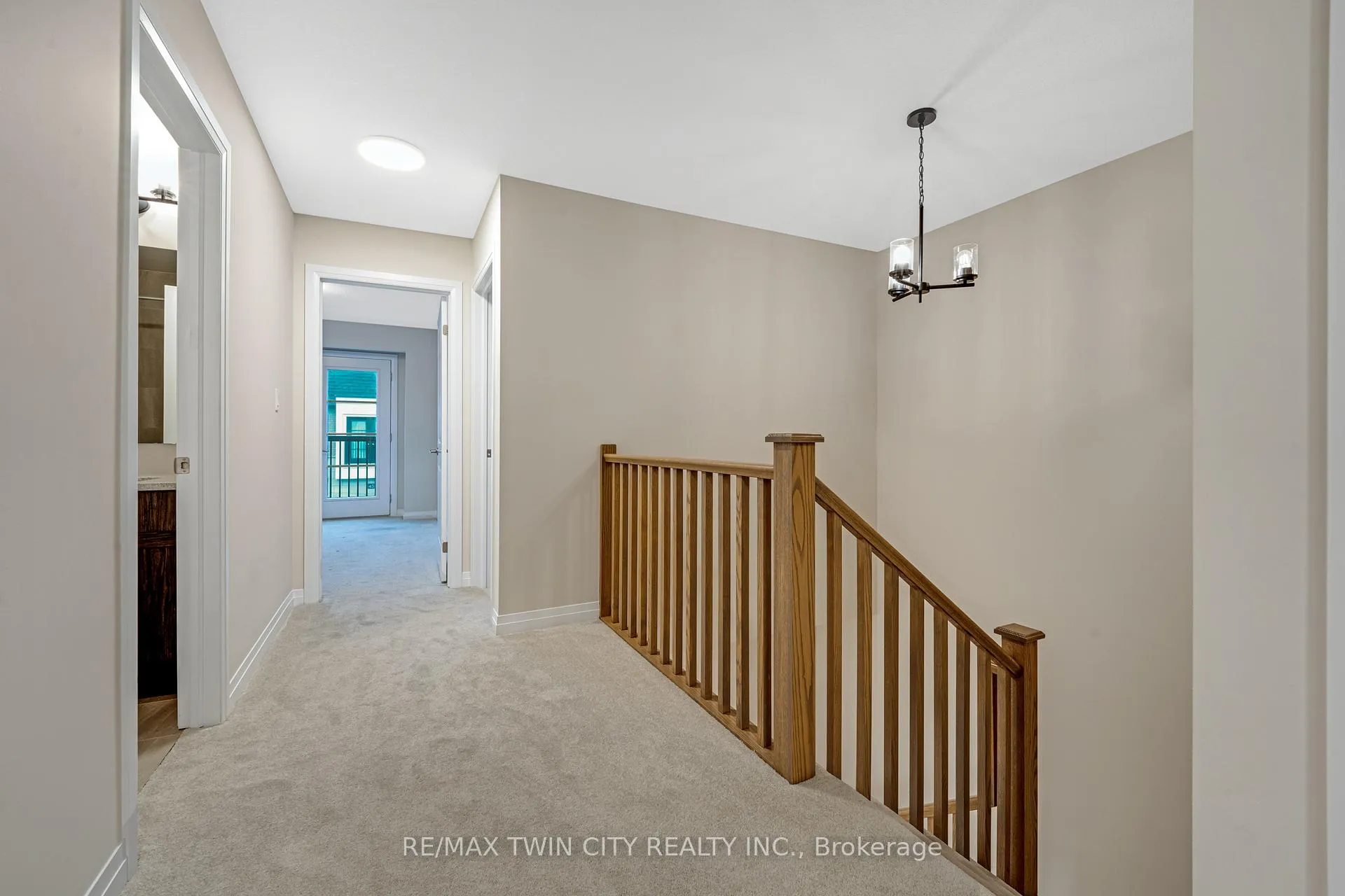 Photo 17 of Unit 24, 143 Elgin Street N, Cambridge — HOMEH
