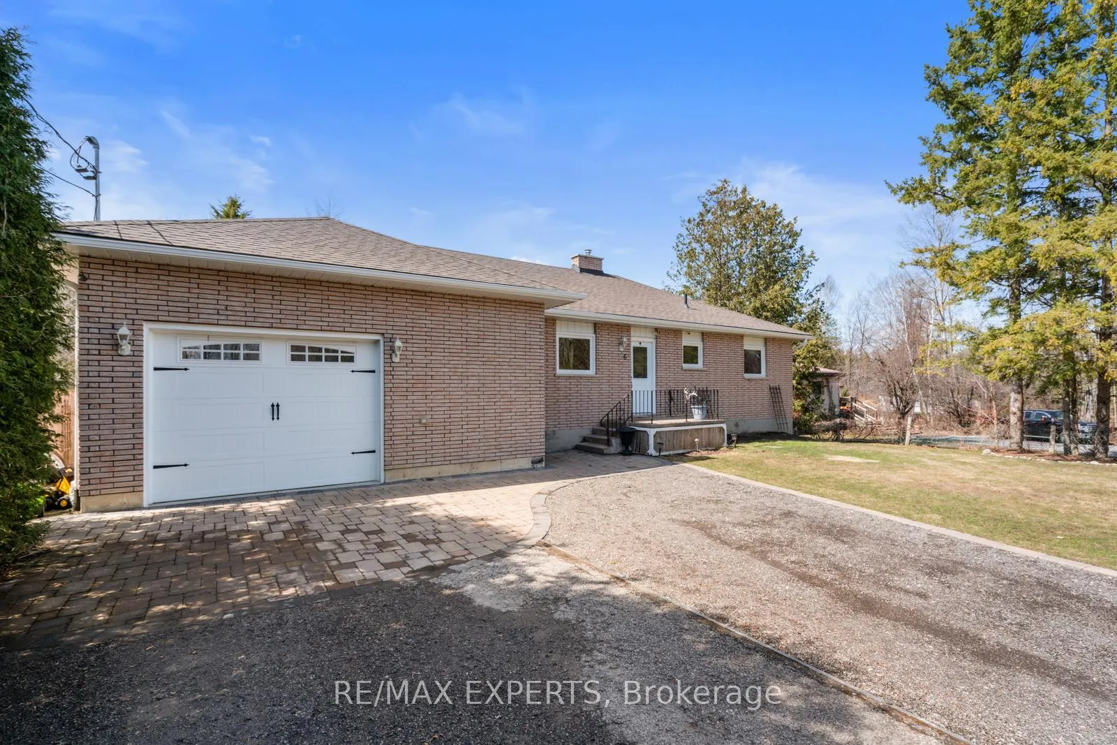 Photo 7 of 6 Otter Cove Road, Georgina, Pefferlaw — HOMEH