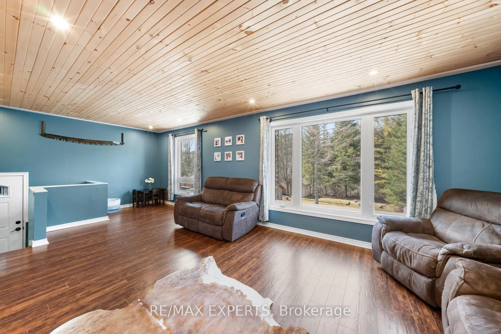 Photo 17 of 6 Otter Cove Road, Georgina, Pefferlaw — HOMEH