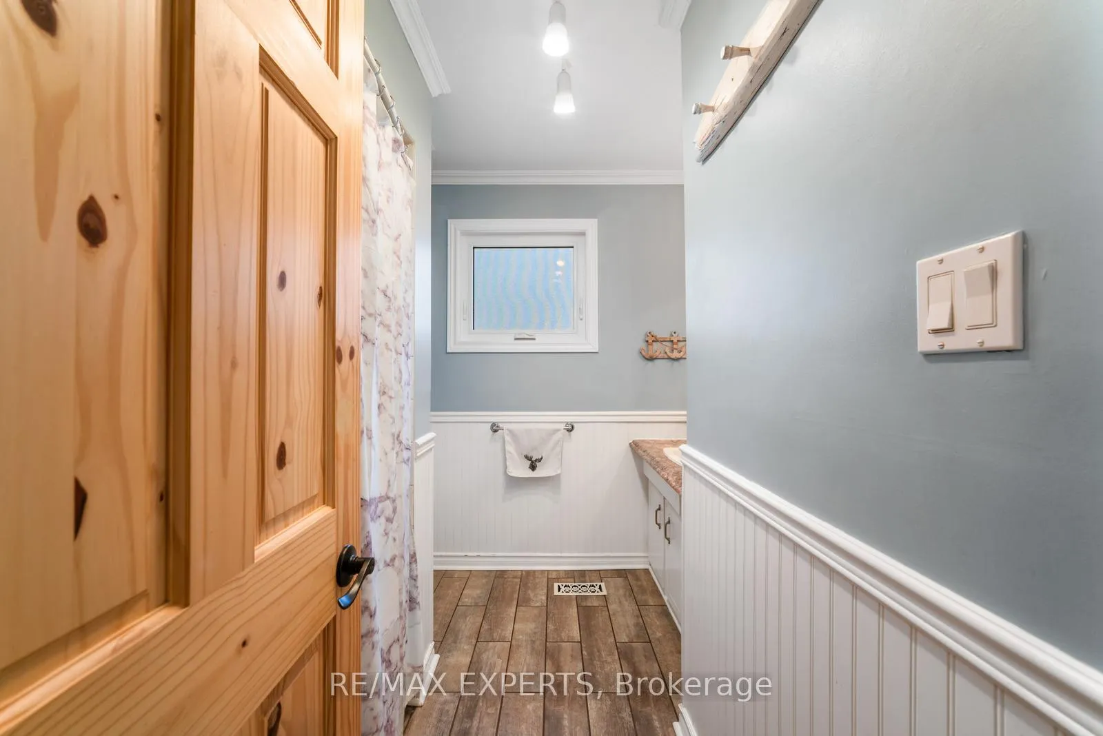 Photo 25 of 6 Otter Cove Road, Georgina, Pefferlaw — HOMEH