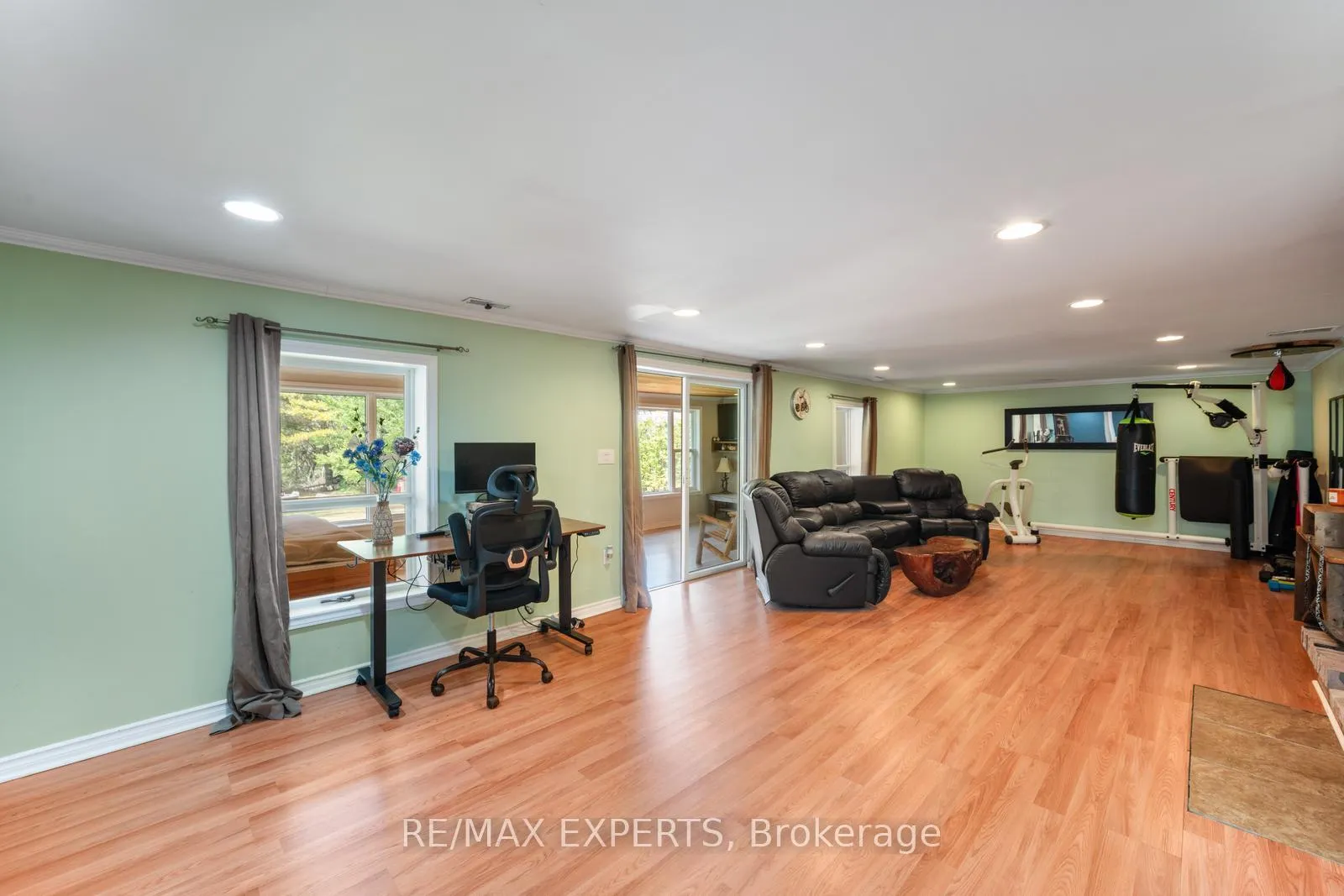 Photo 32 of 6 Otter Cove Road, Georgina, Pefferlaw — HOMEH