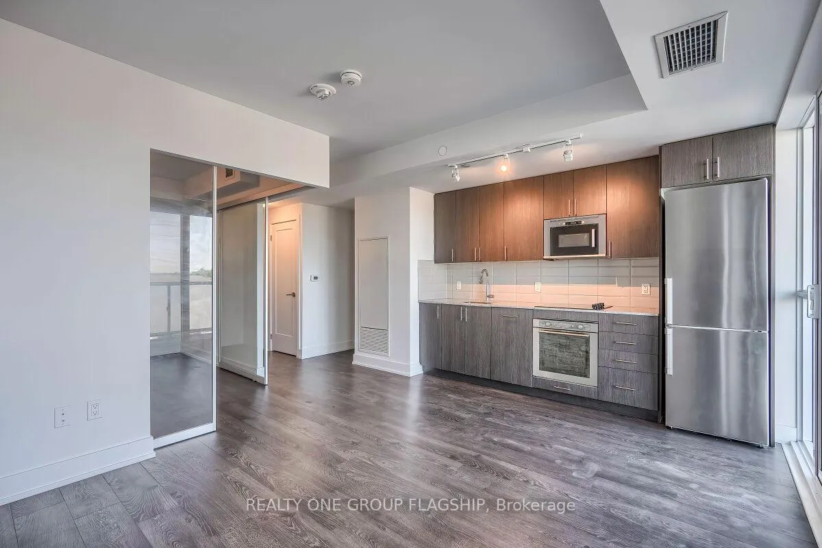 Photo 8 of Unit 421, 2550 Simcoe Street N, Oshawa, Windfields — HOMEH
