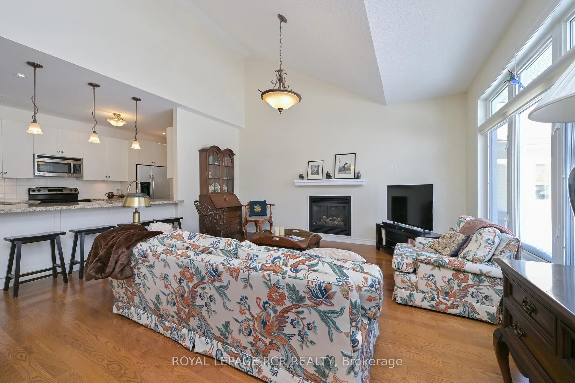 Photo 13 of Unit 94, 200 Kingfisher Drive, Mono, Rural Mono — HOMEH