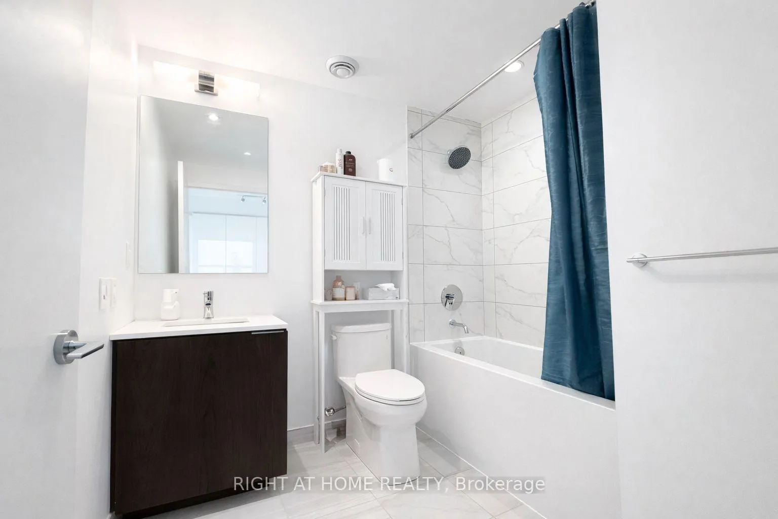 Photo 10 of Unit 2201, 950 Portage Parkway, Vaughan, Vaughan Corporate Centre — HOMEH