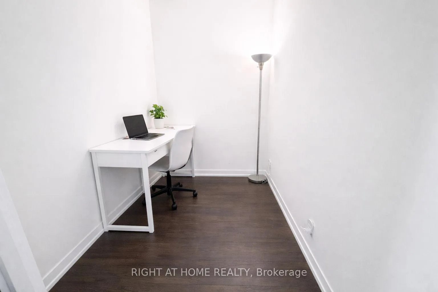 Photo 11 of Unit 2201, 950 Portage Parkway, Vaughan, Vaughan Corporate Centre — HOMEH