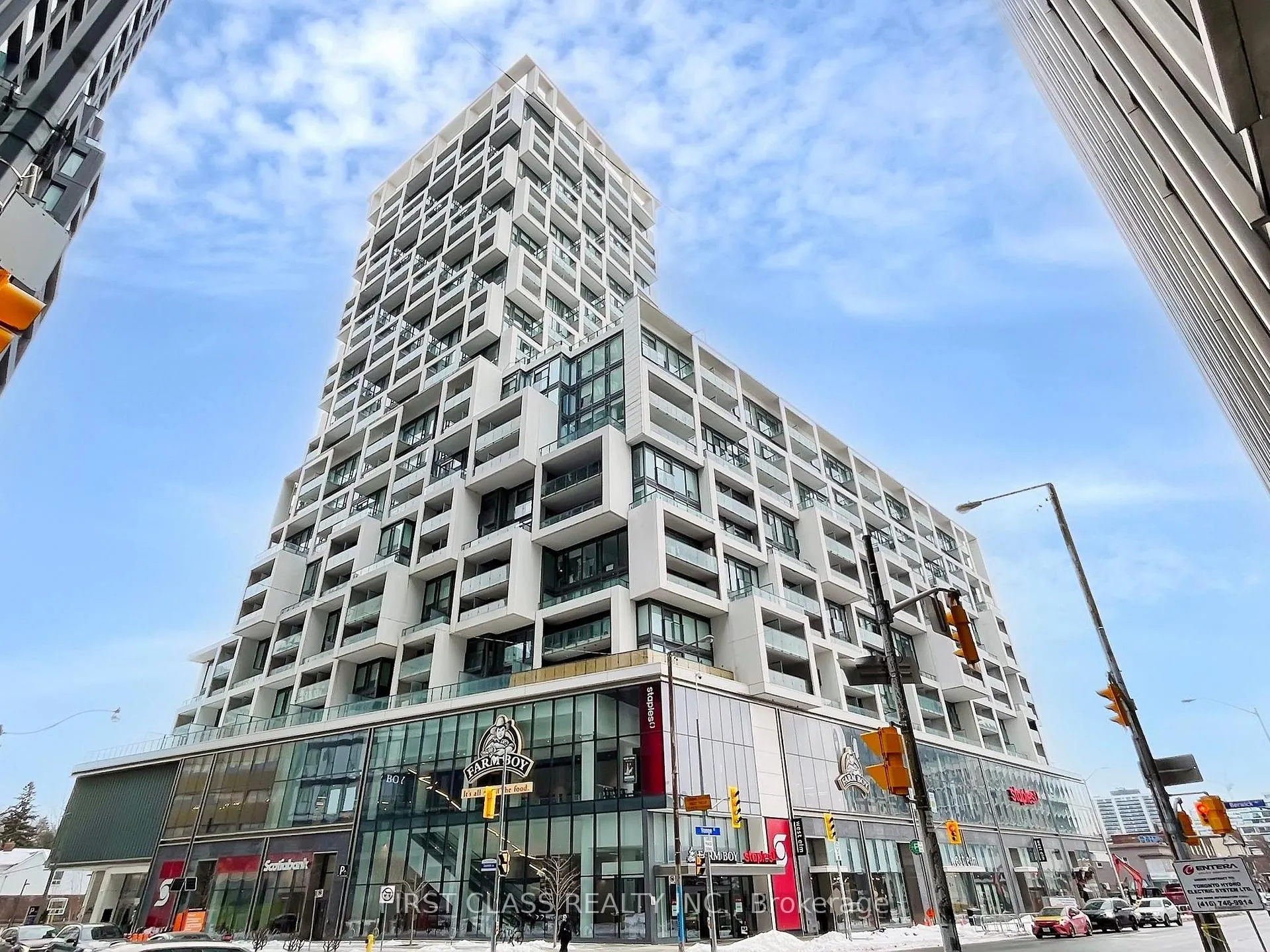 Front of Unit 1508, 5 Soudan Avenue