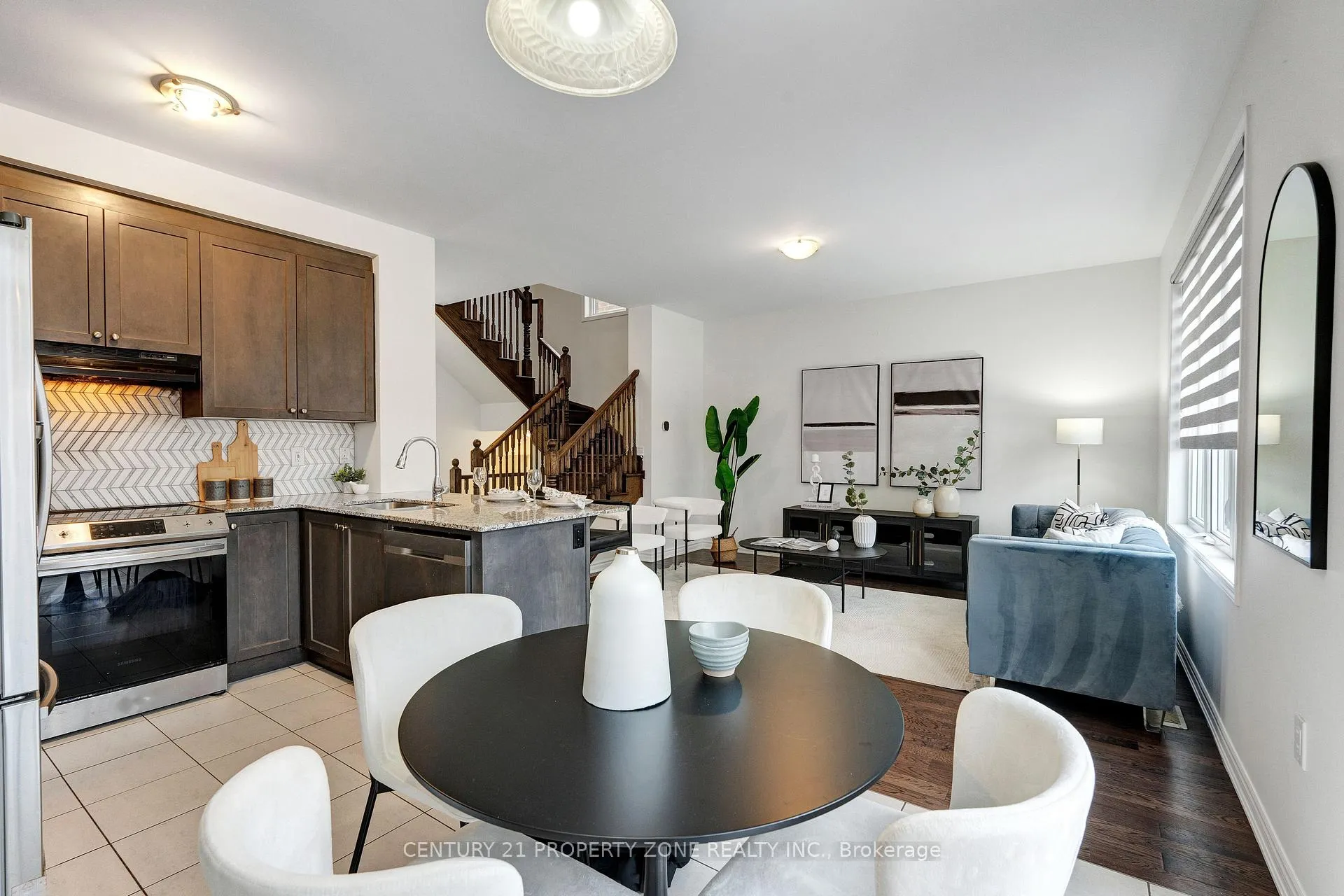 Photo 9 of 13 Boothill Drive N, Brampton, Northwest Brampton — HOMEH