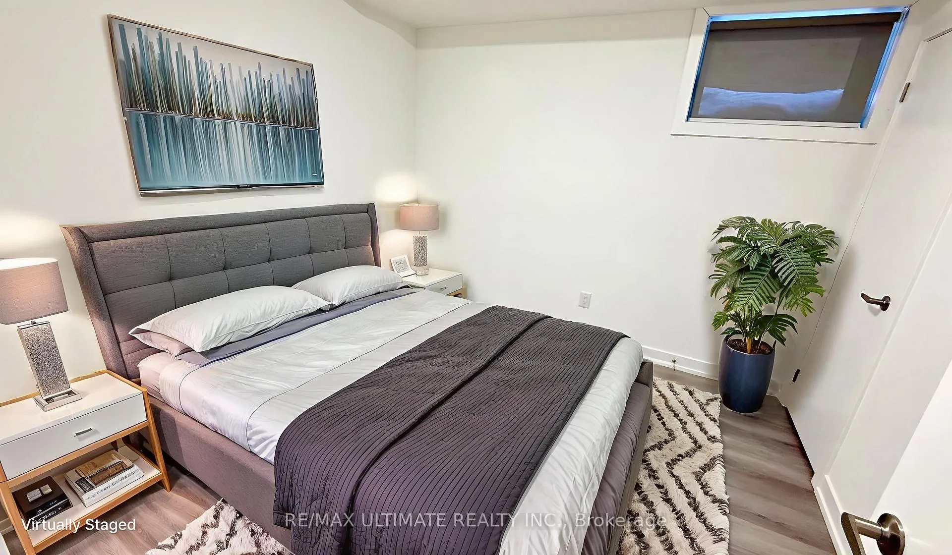 Photo 7 of Unit Unit 1, 154 Robina Avenue, Toronto, Oakwood Village — HOMEH