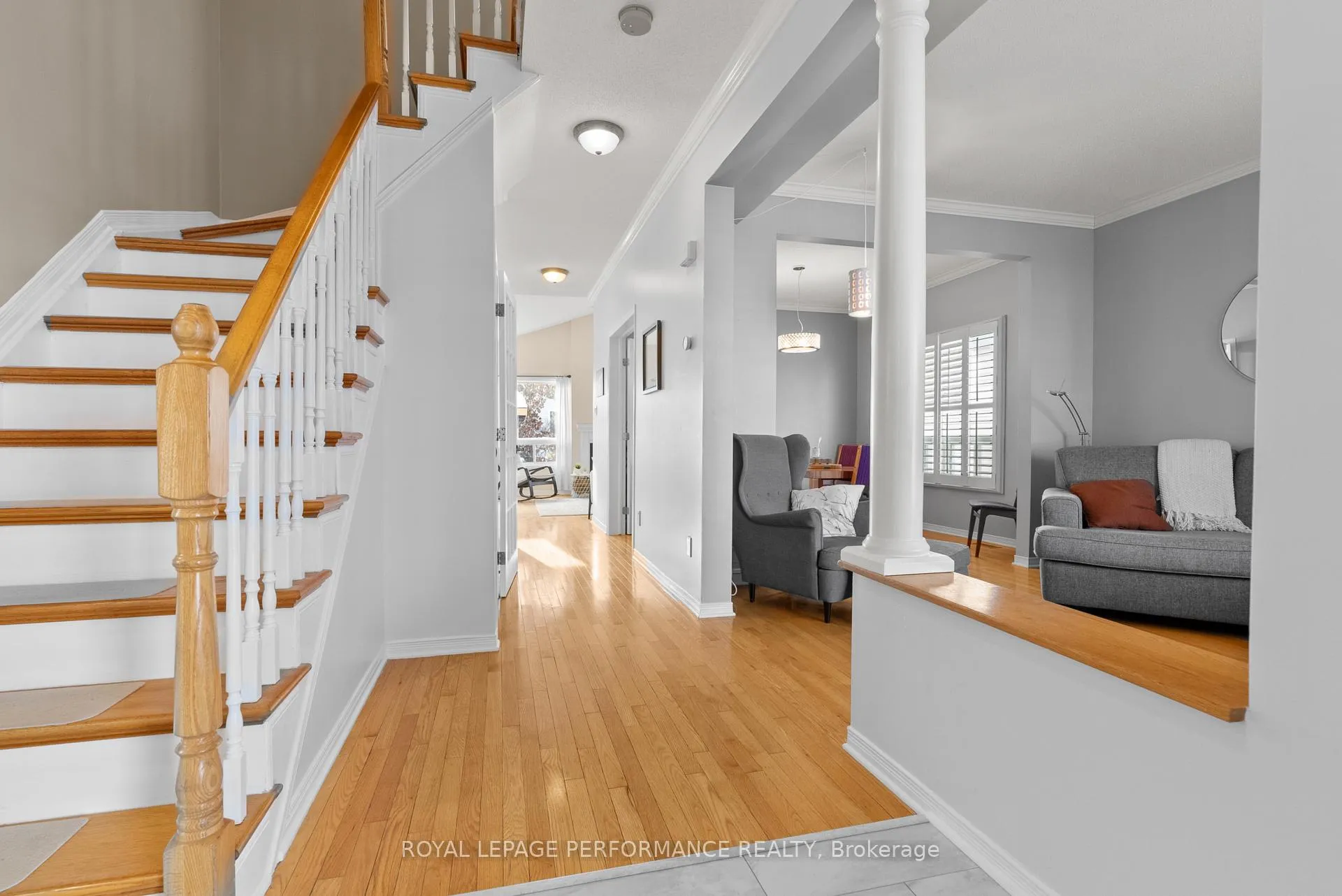 Photo 6 of 654 Valin Street, Ottawa, Fallingbrook/Gardenway South — HOMEH