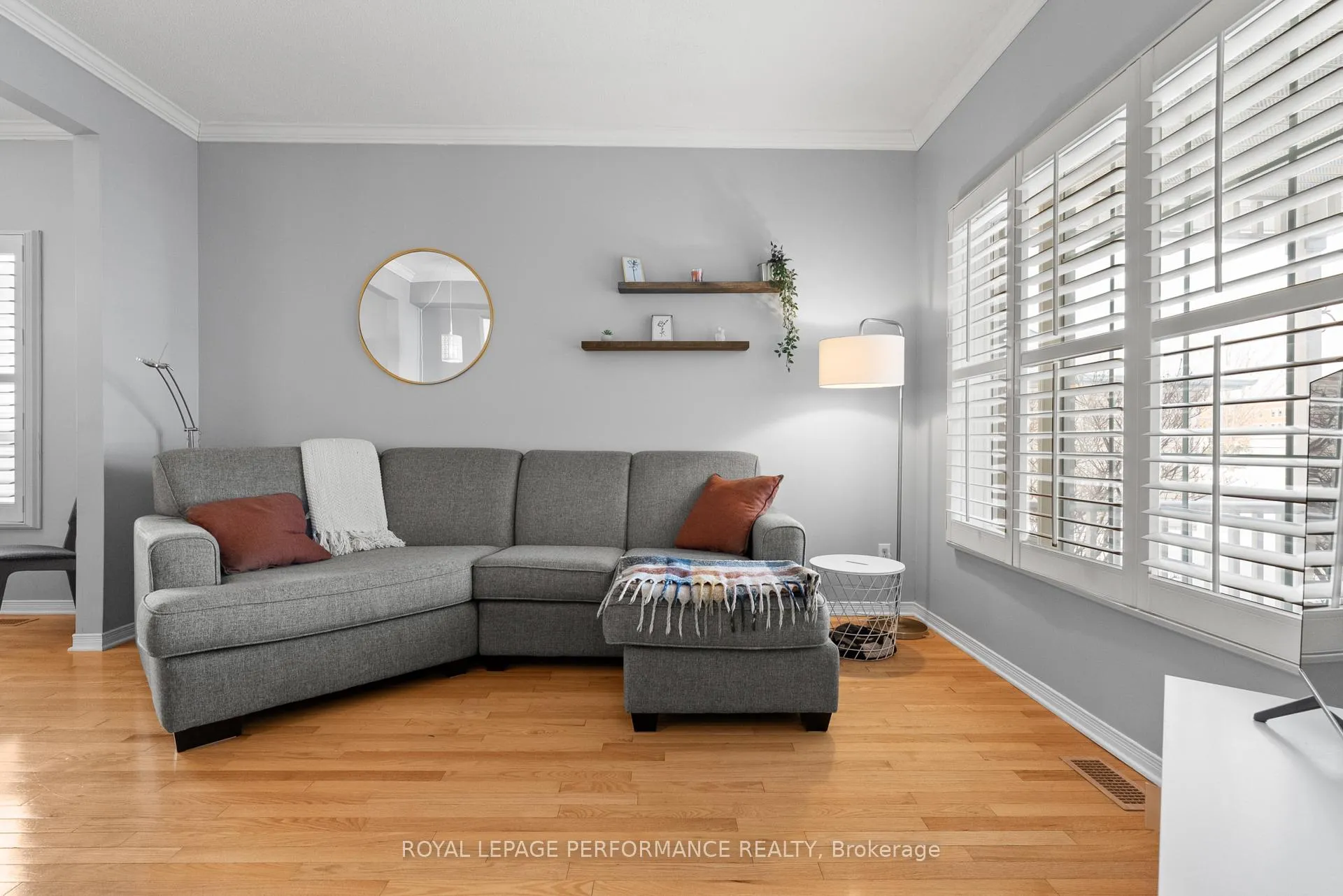 Photo 7 of 654 Valin Street, Ottawa, Fallingbrook/Gardenway South — HOMEH