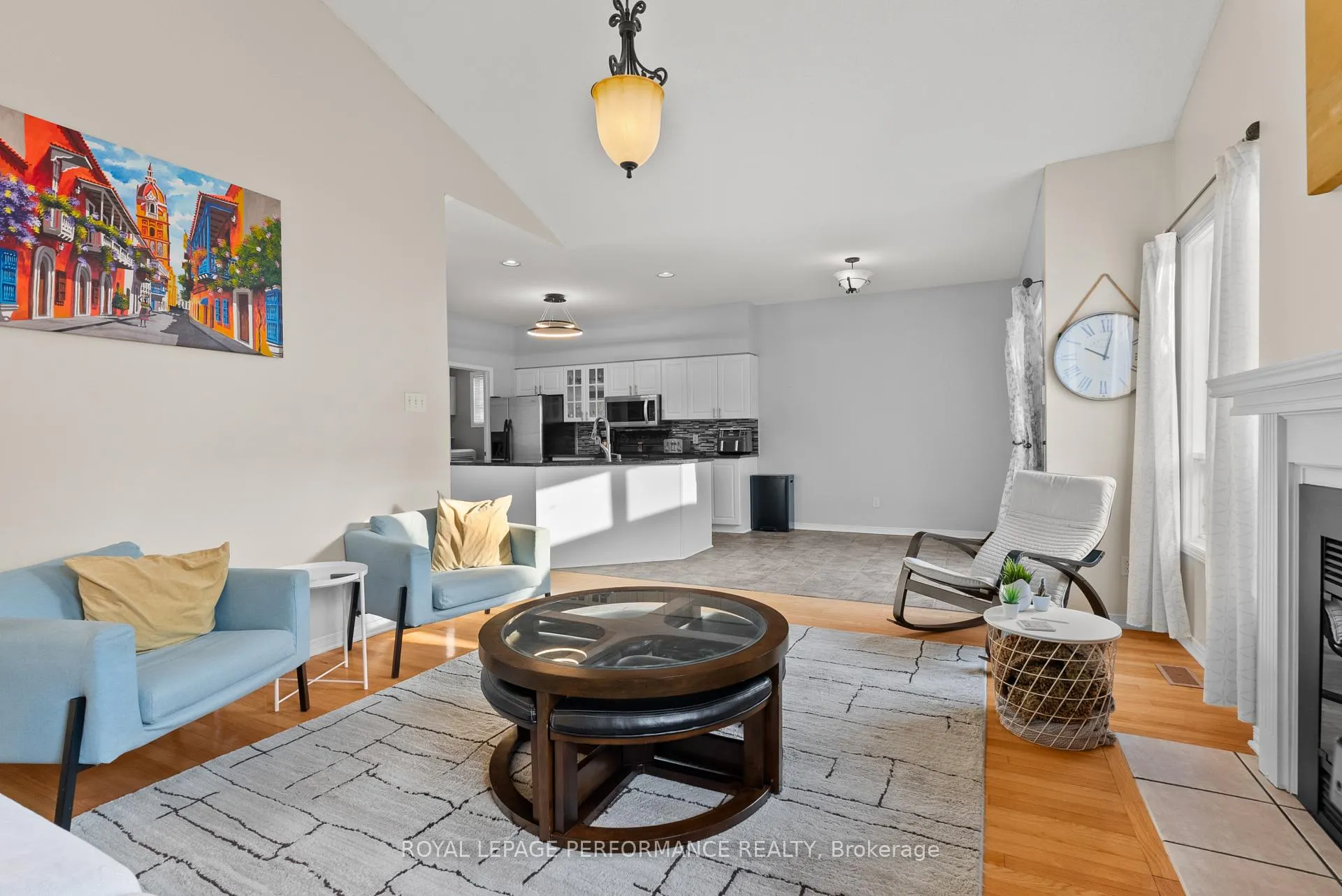 Photo 21 of 654 Valin Street, Ottawa, Fallingbrook/Gardenway South — HOMEH