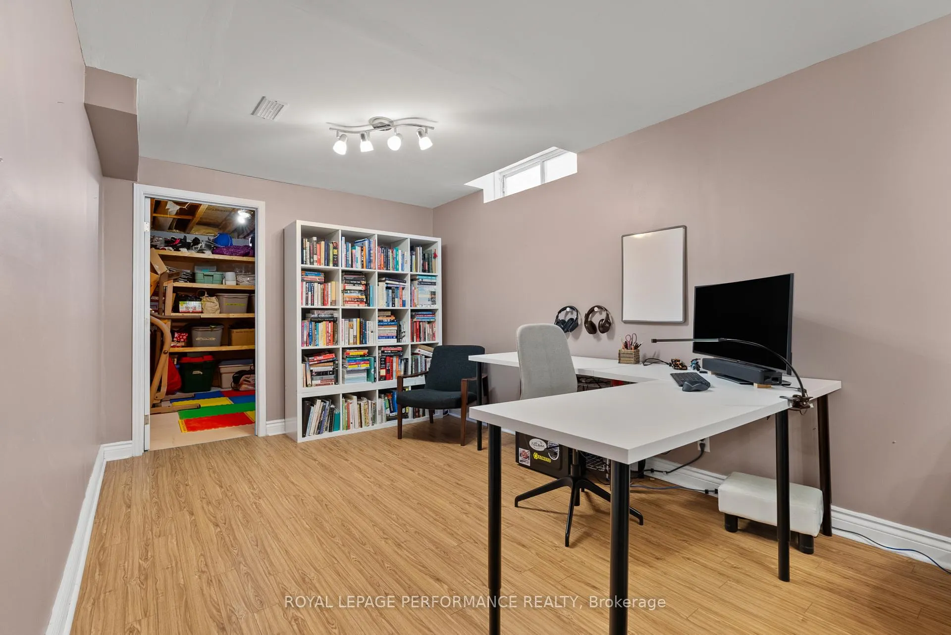 Photo 40 of 654 Valin Street, Ottawa, Fallingbrook/Gardenway South — HOMEH