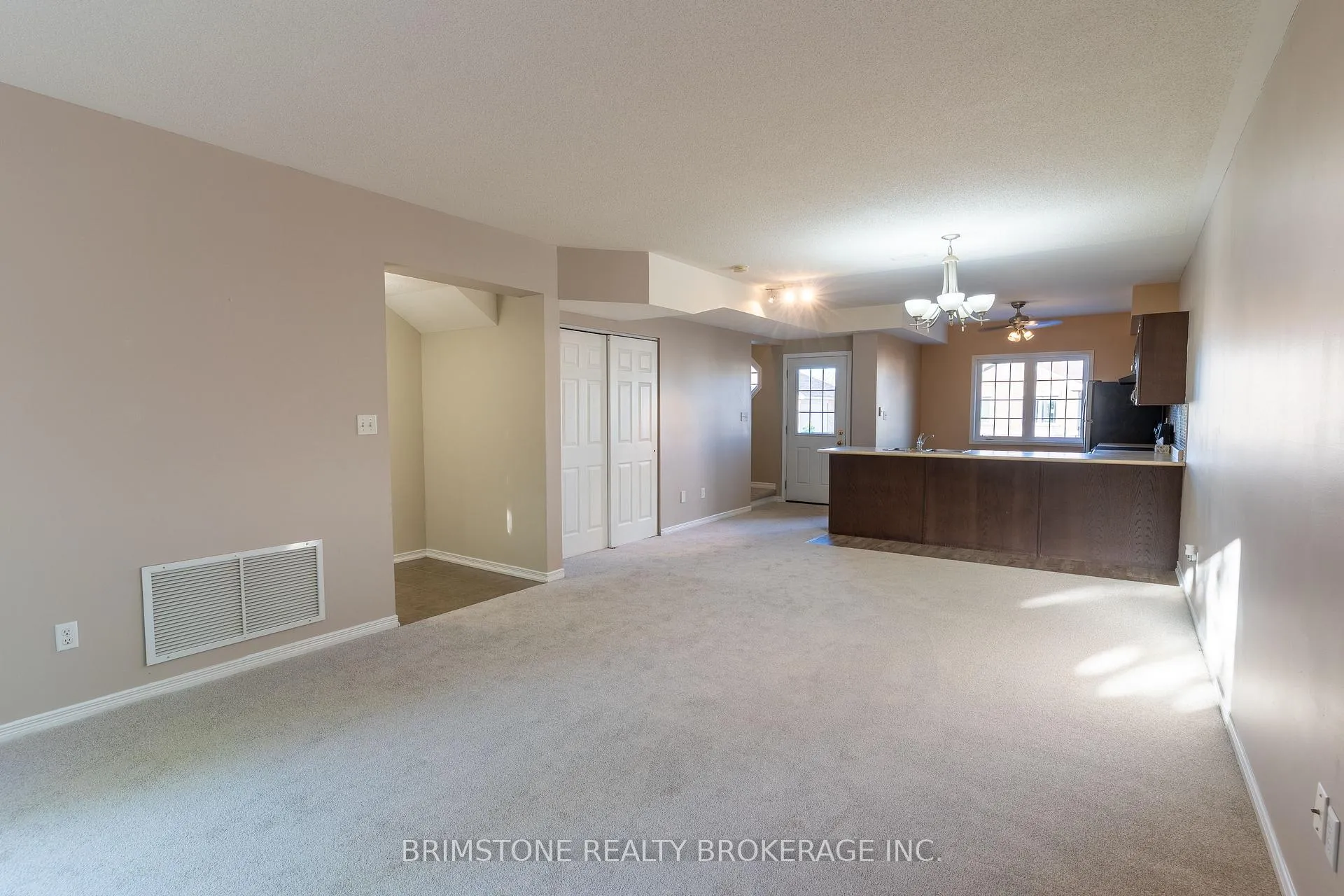 Photo 17 of Unit #33 / #34, 175 Stanley Street, Barrie, East Bayfield — HOMEH
