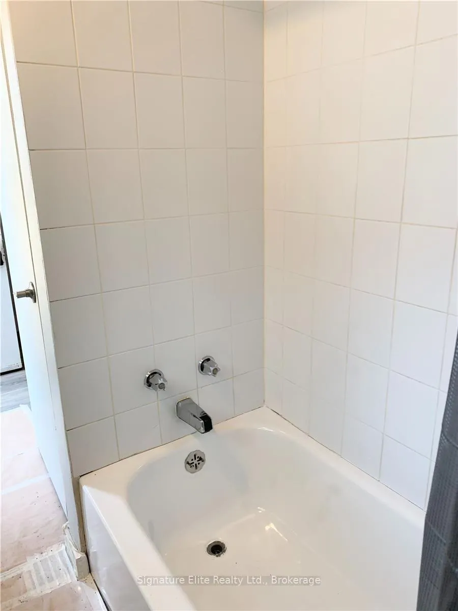Photo 4 of Unit 1, 4 Pelham Road, St. Catharines, Western Hill — HOMEH