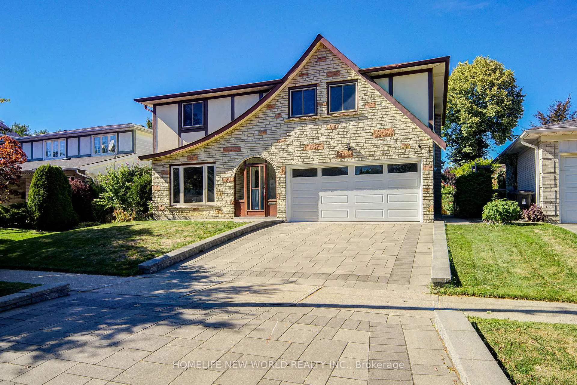 Front of 54 Marblemount Crescent