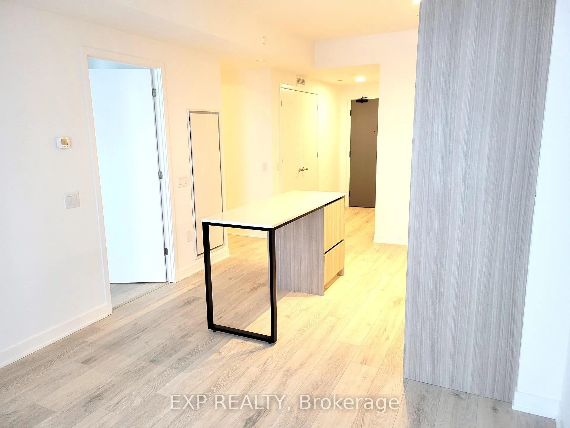 Photo 6 of Unit 919, 20 All Nations Drive, Brampton, Northwest Brampton — HOMEH