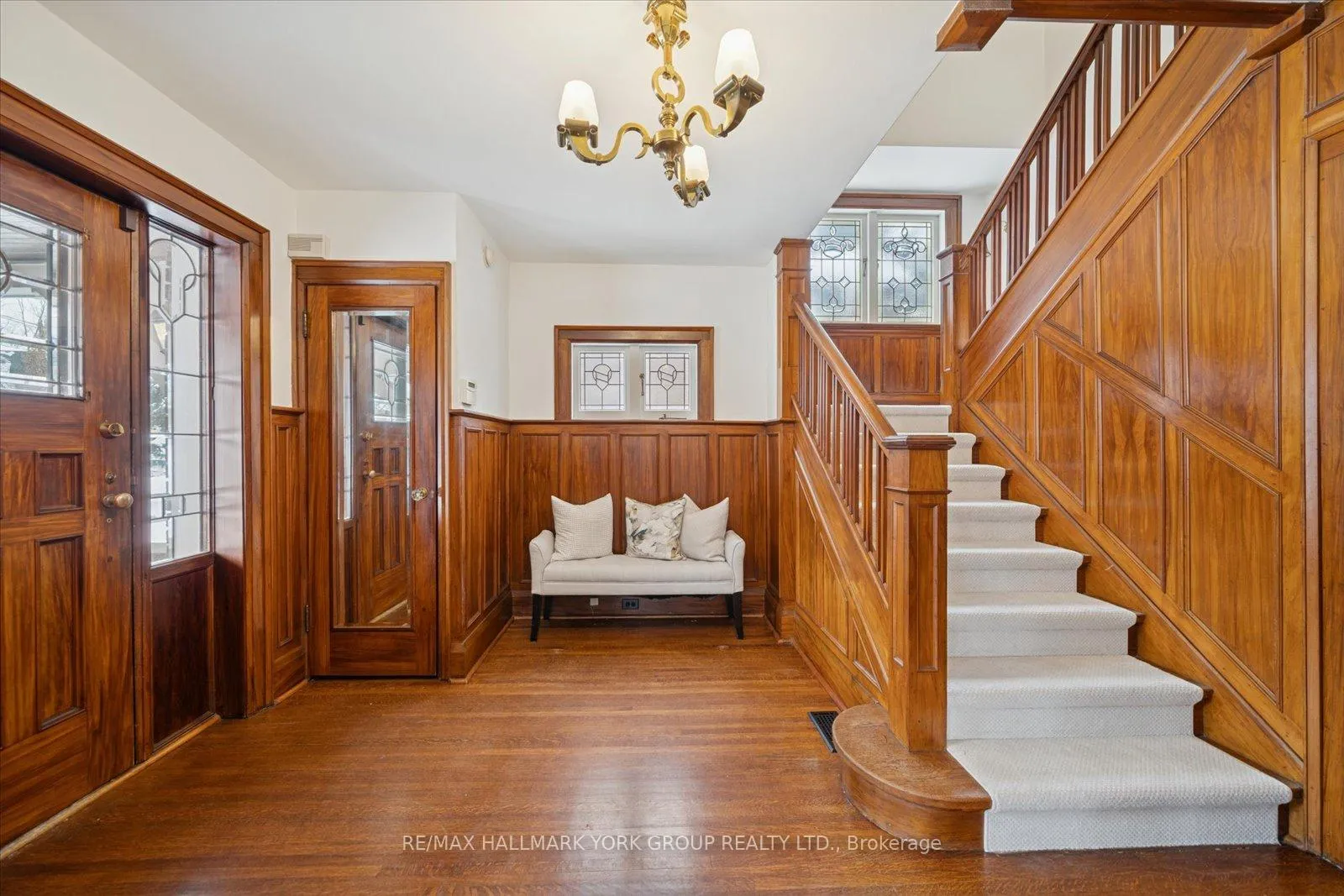 Photo 5 of 77 Joicey Boulevard, Toronto, Bedford Park-Nortown — HOMEH