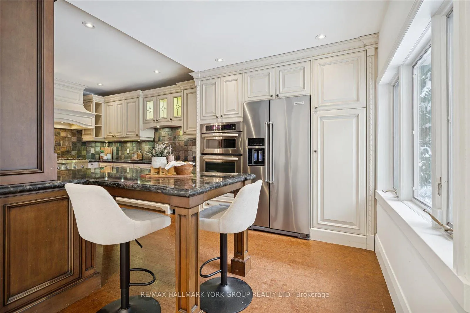 Photo 15 of 77 Joicey Boulevard, Toronto, Bedford Park-Nortown — HOMEH