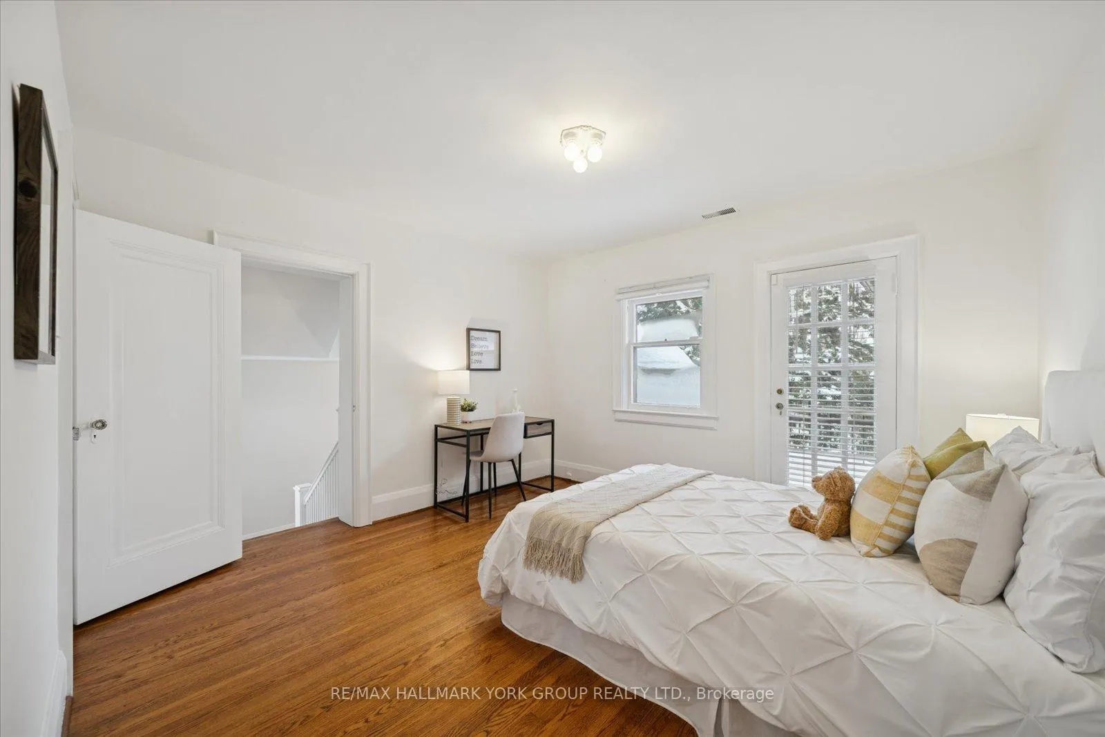 Photo 28 of 77 Joicey Boulevard, Toronto, Bedford Park-Nortown — HOMEH