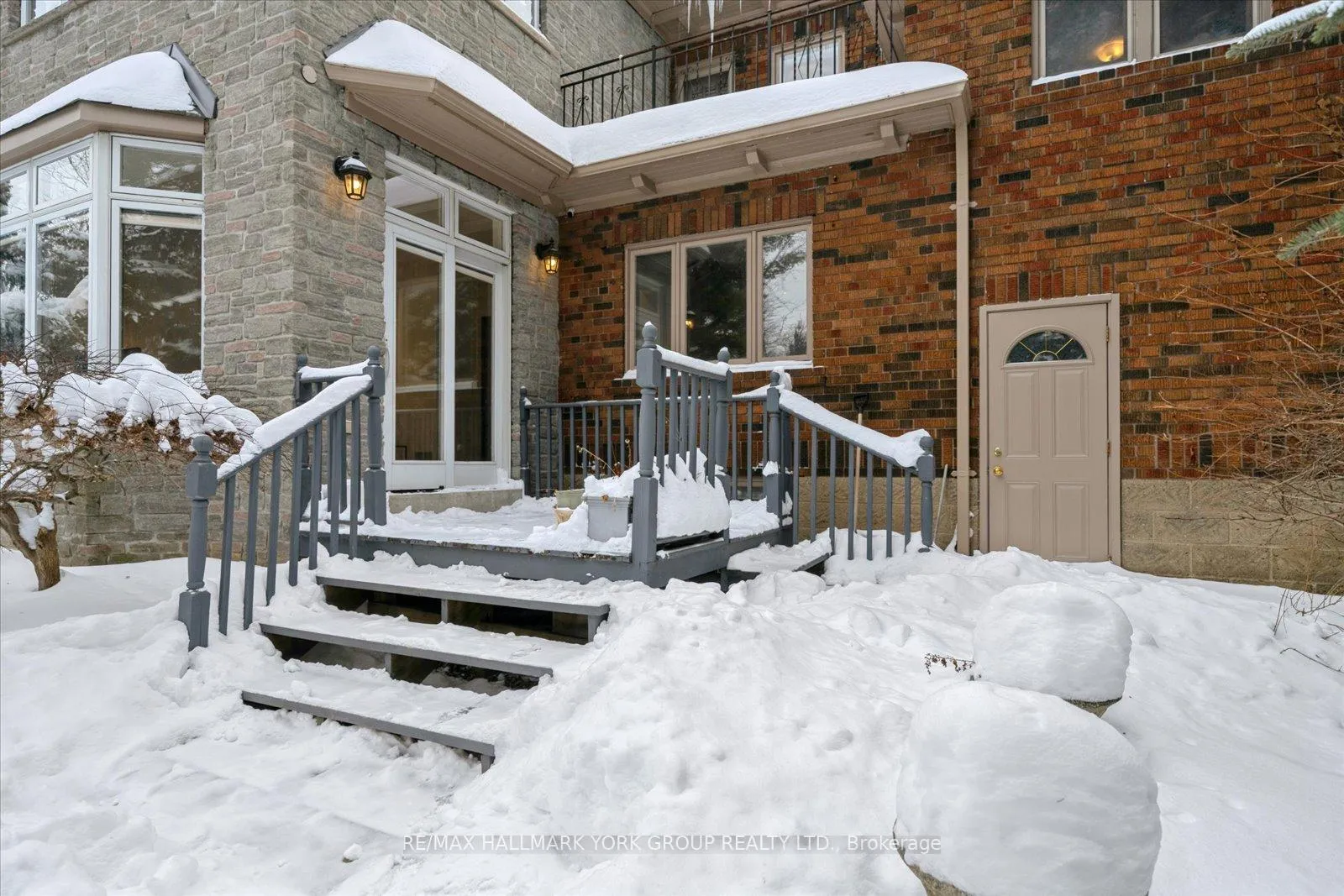Photo 36 of 77 Joicey Boulevard, Toronto, Bedford Park-Nortown — HOMEH