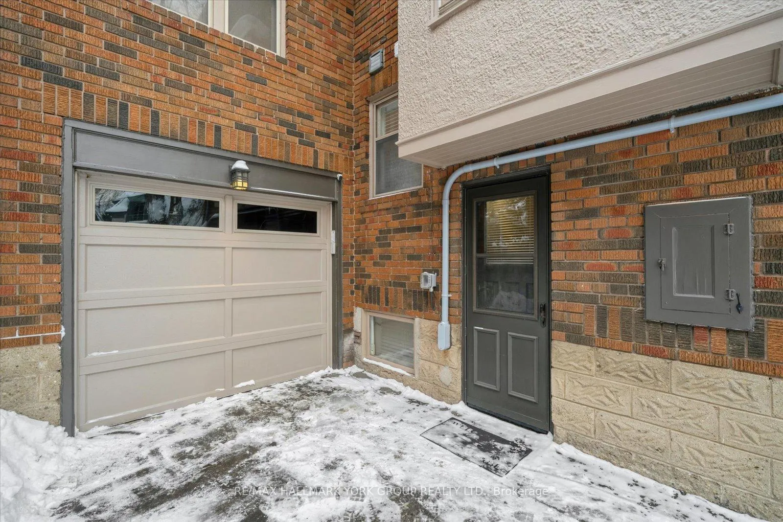 Photo 40 of 77 Joicey Boulevard, Toronto, Bedford Park-Nortown — HOMEH