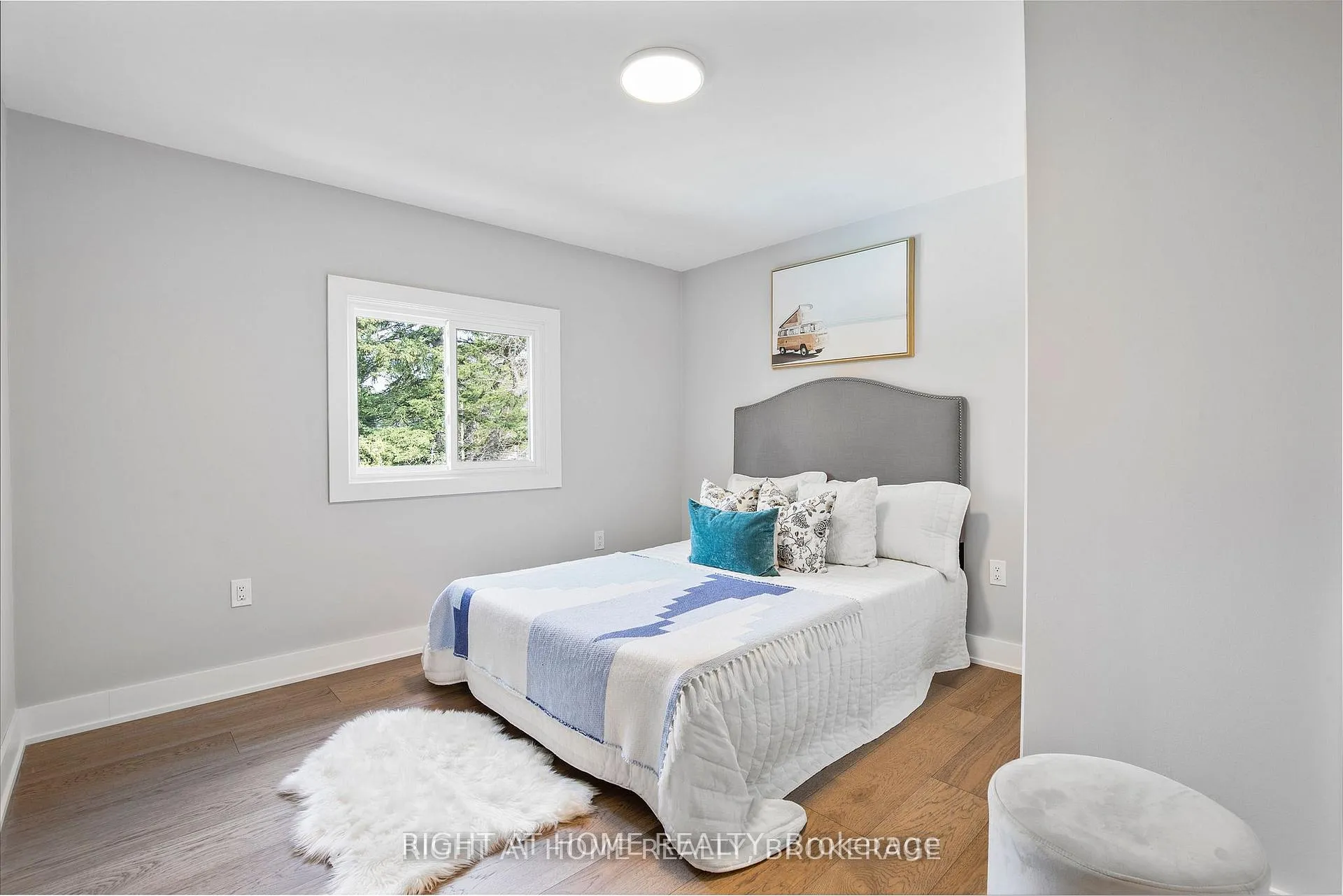 Photo 30 of Unit UPPER, 347 Mapledene Drive, Hamilton, Ancaster — HOMEH