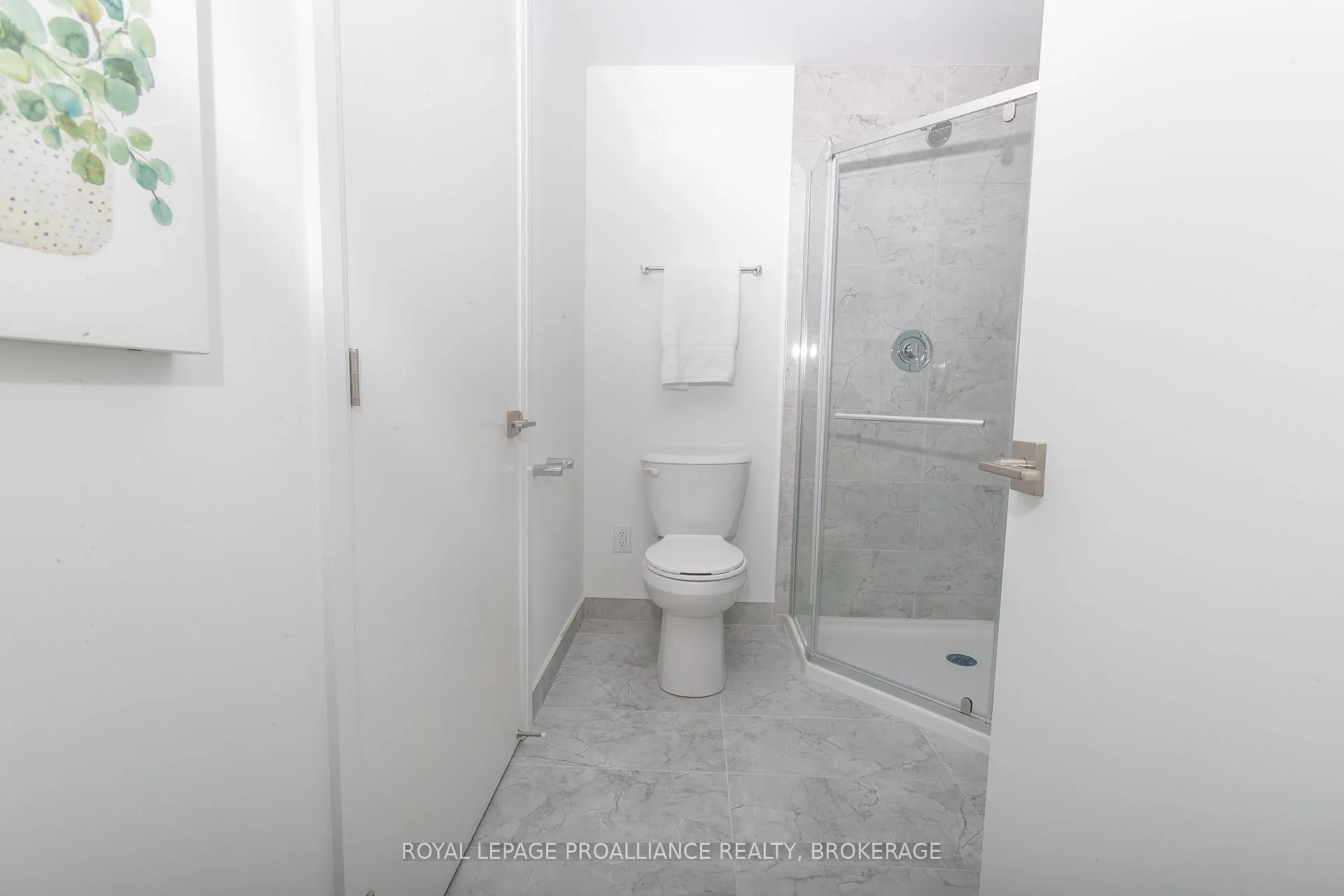 Photo 7 of Unit 526, 223 Princess Street, Kingston, East of Sir John A. Blvd — HOMEH