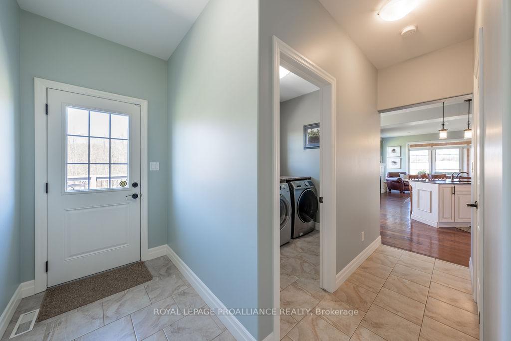 Photo 23 of 260 Smith Road, Belleville, Thurlow Ward — HOMEH