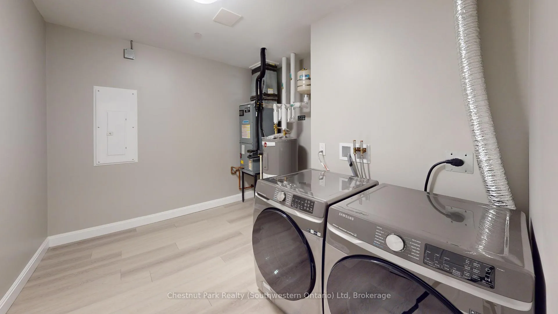 Photo 5 of Unit 214, 2 Quebec Street, Guelph, Exhibition Park — HOMEH