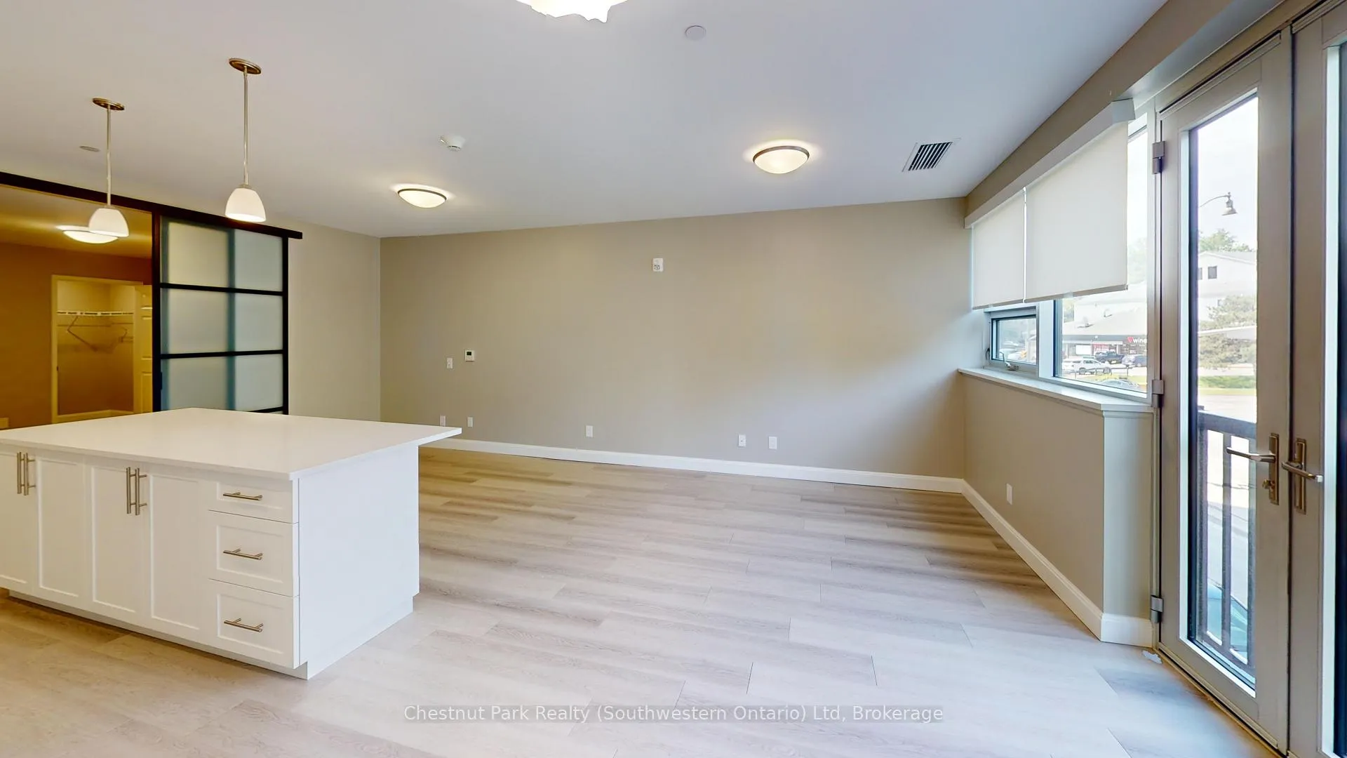 Photo 10 of Unit 214, 2 Quebec Street, Guelph, Exhibition Park — HOMEH
