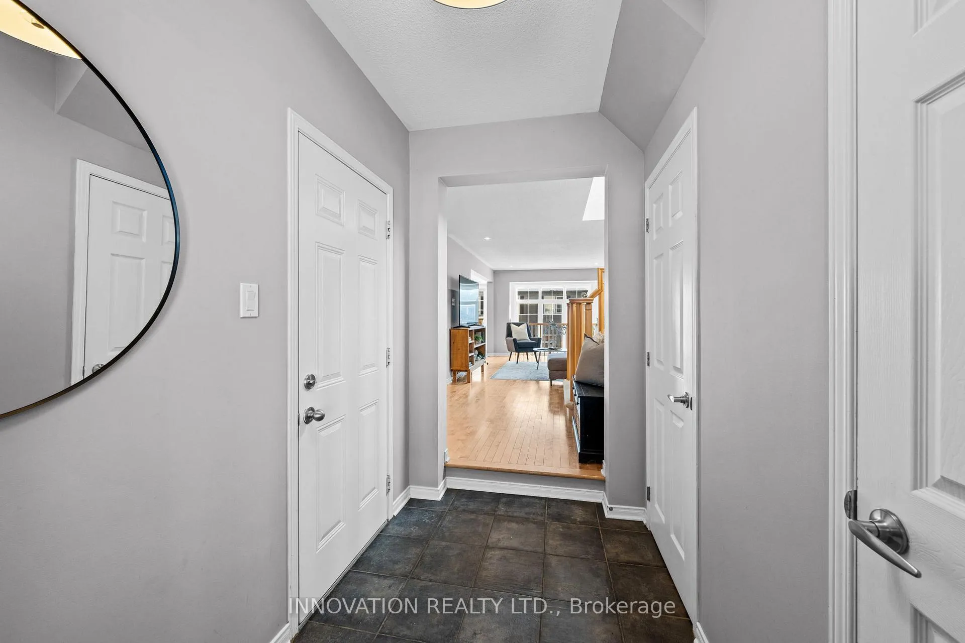 Photo 5 of 565 Dalewood Crescent, Ottawa, Stittsville (South) — HOMEH