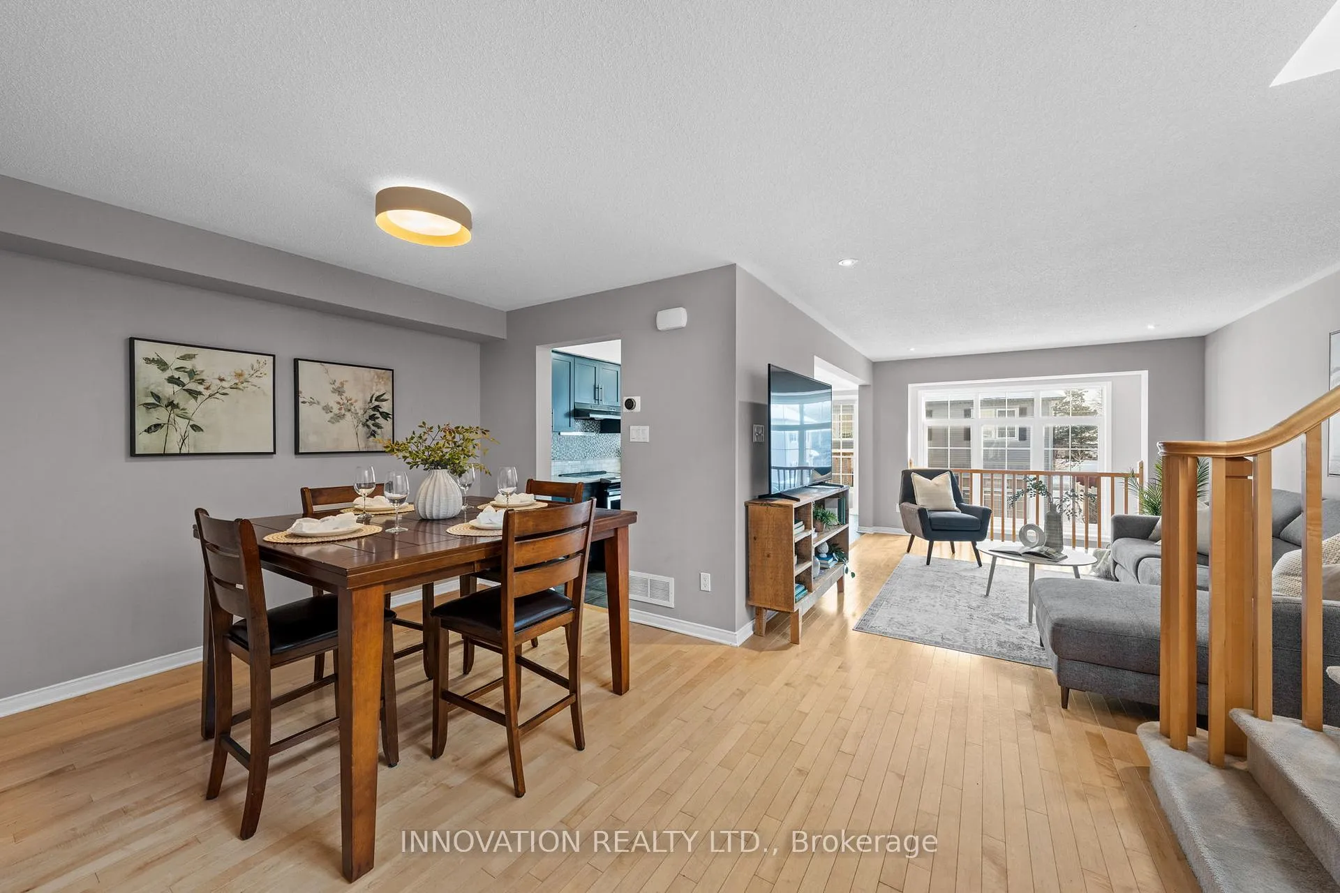 Photo 6 of 565 Dalewood Crescent, Ottawa, Stittsville (South) — HOMEH