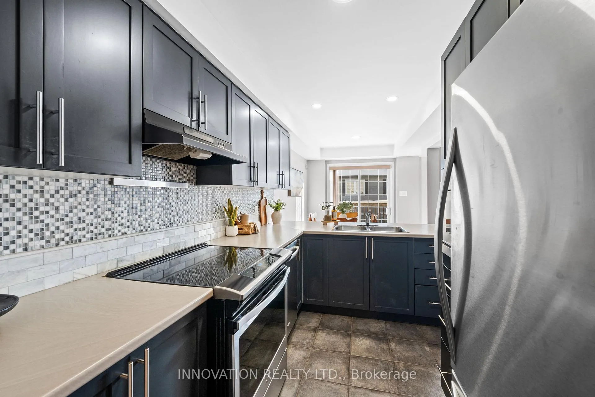 Photo 13 of 565 Dalewood Crescent, Ottawa, Stittsville (South) — HOMEH