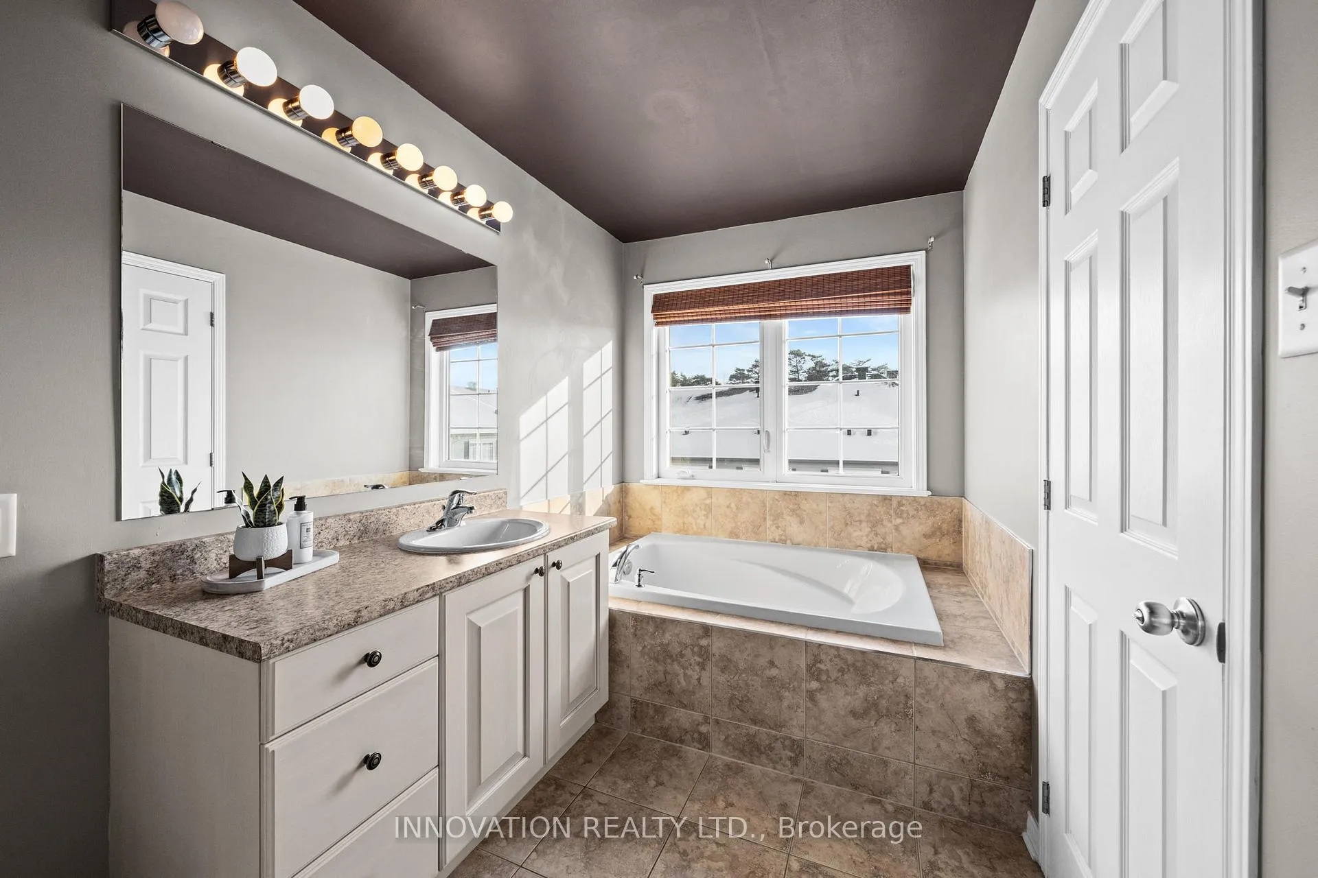 Photo 24 of 565 Dalewood Crescent, Ottawa, Stittsville (South) — HOMEH