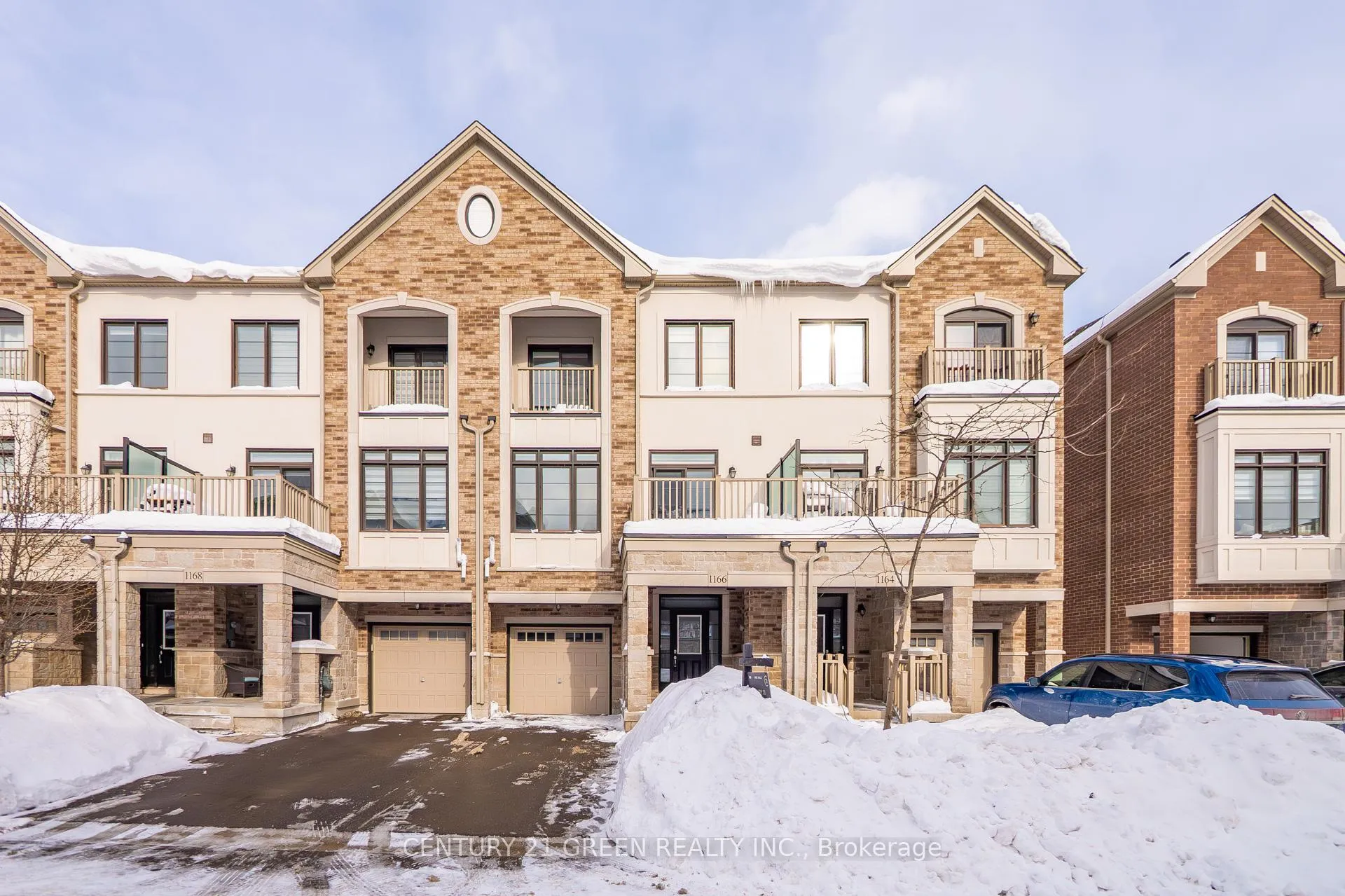 Photo 2 of 1166 Lloyd Landing Drive E, Milton, Ford — HOMEH