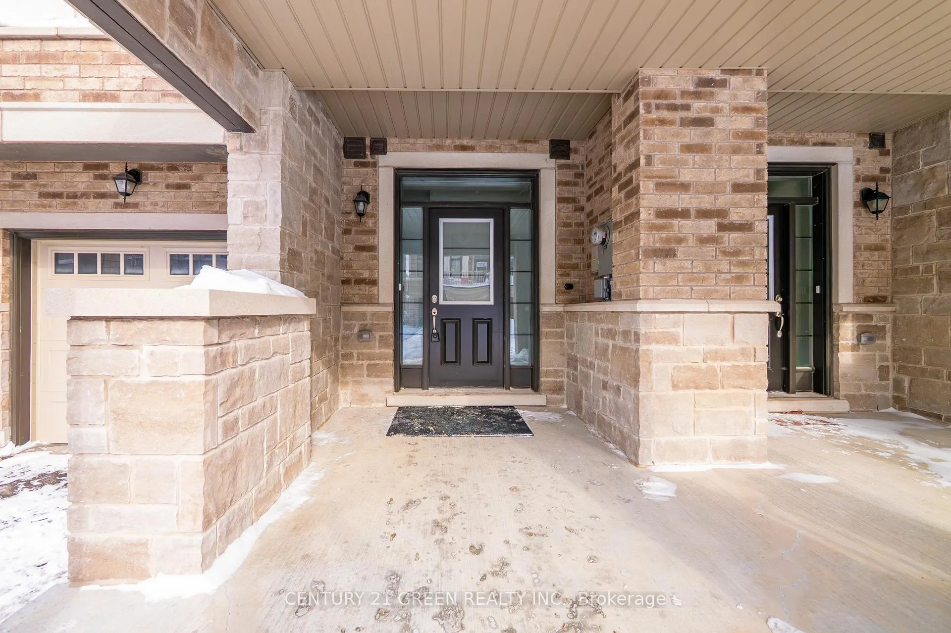 Photo 6 of 1166 Lloyd Landing Drive E, Milton, Ford — HOMEH