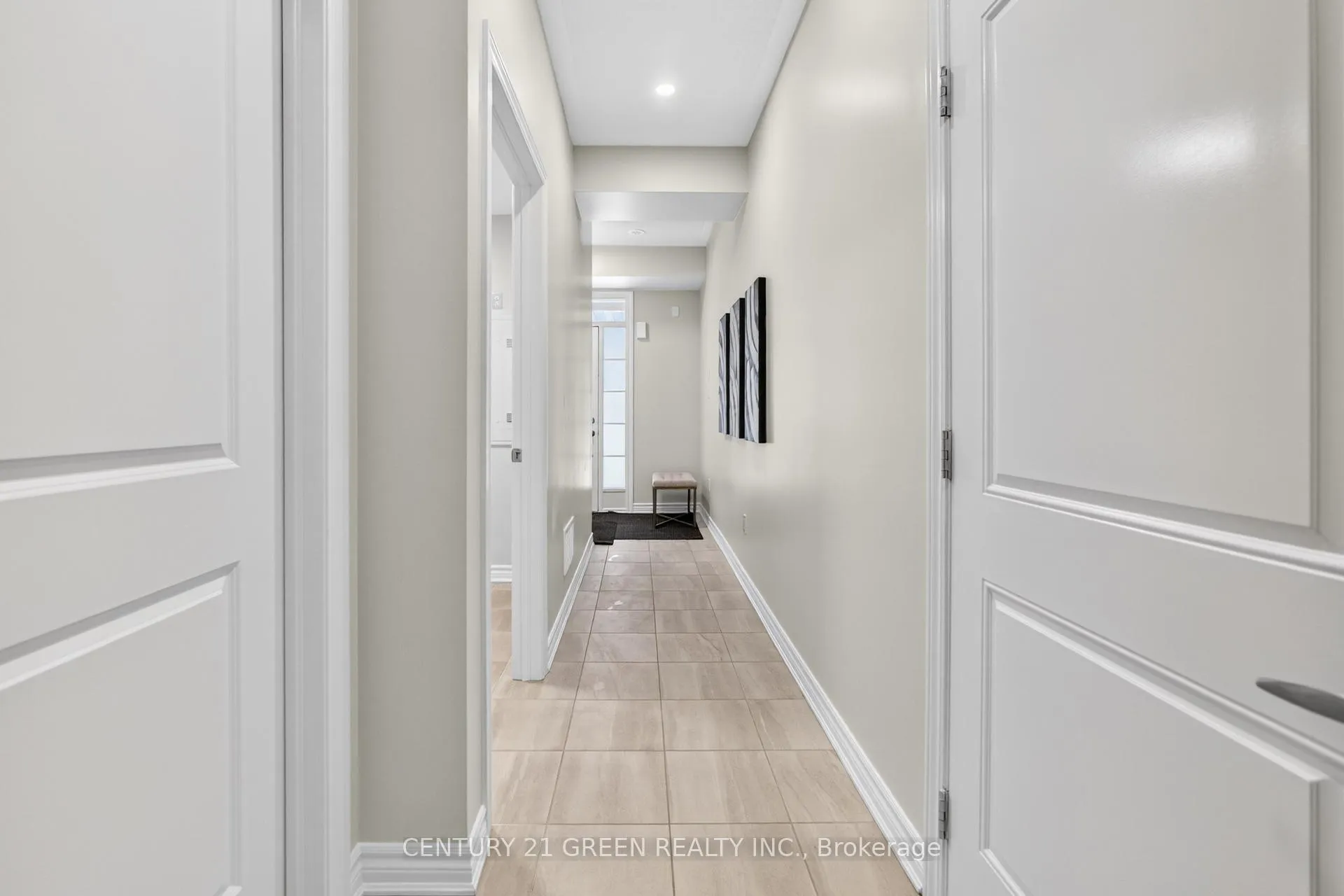 Photo 9 of 1166 Lloyd Landing Drive E, Milton, Ford — HOMEH