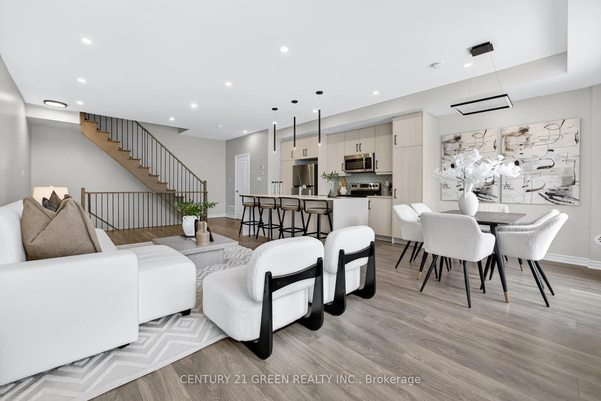 Photo 21 of 1166 Lloyd Landing Drive E, Milton, Ford — HOMEH