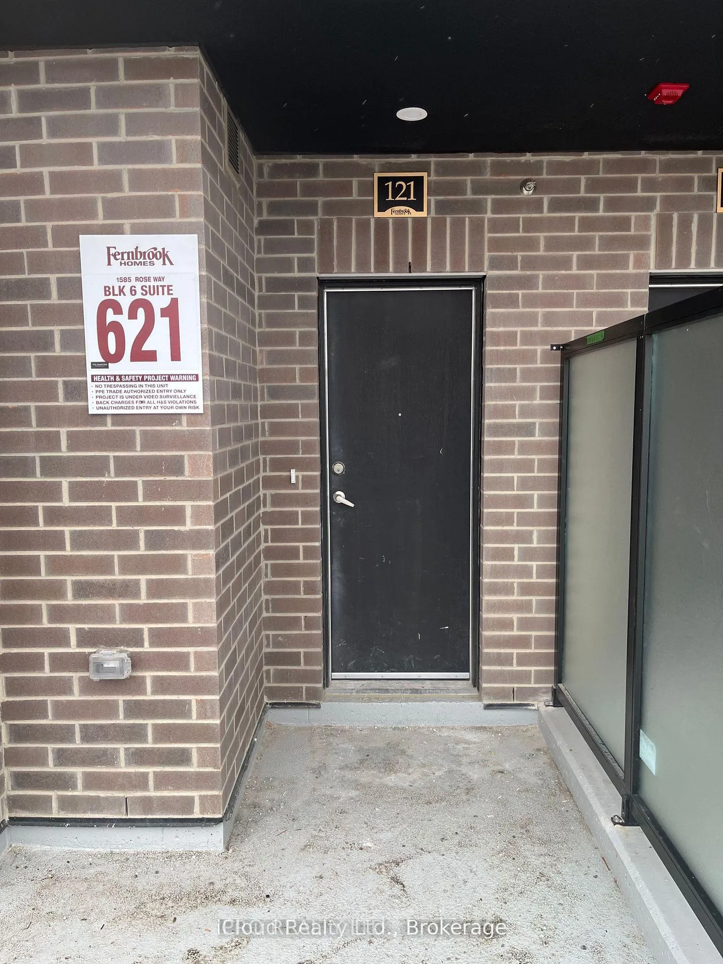 Photo 2 of Unit 121, 1585 Rose Way, Milton, Cobban — HOMEH