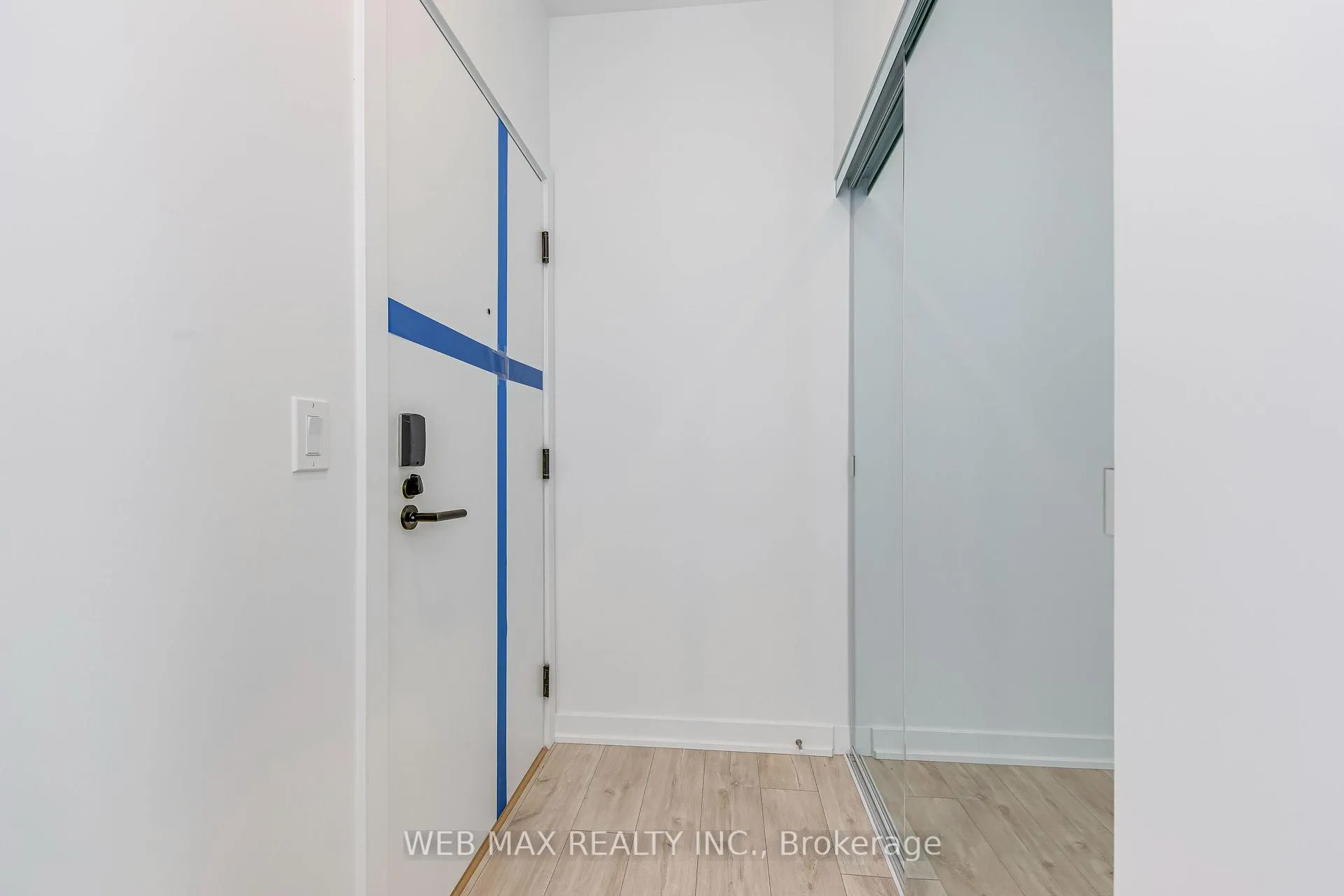 Photo 5 of Unit 802, 750 Whitlock Avenue, Milton, Cobban — HOMEH