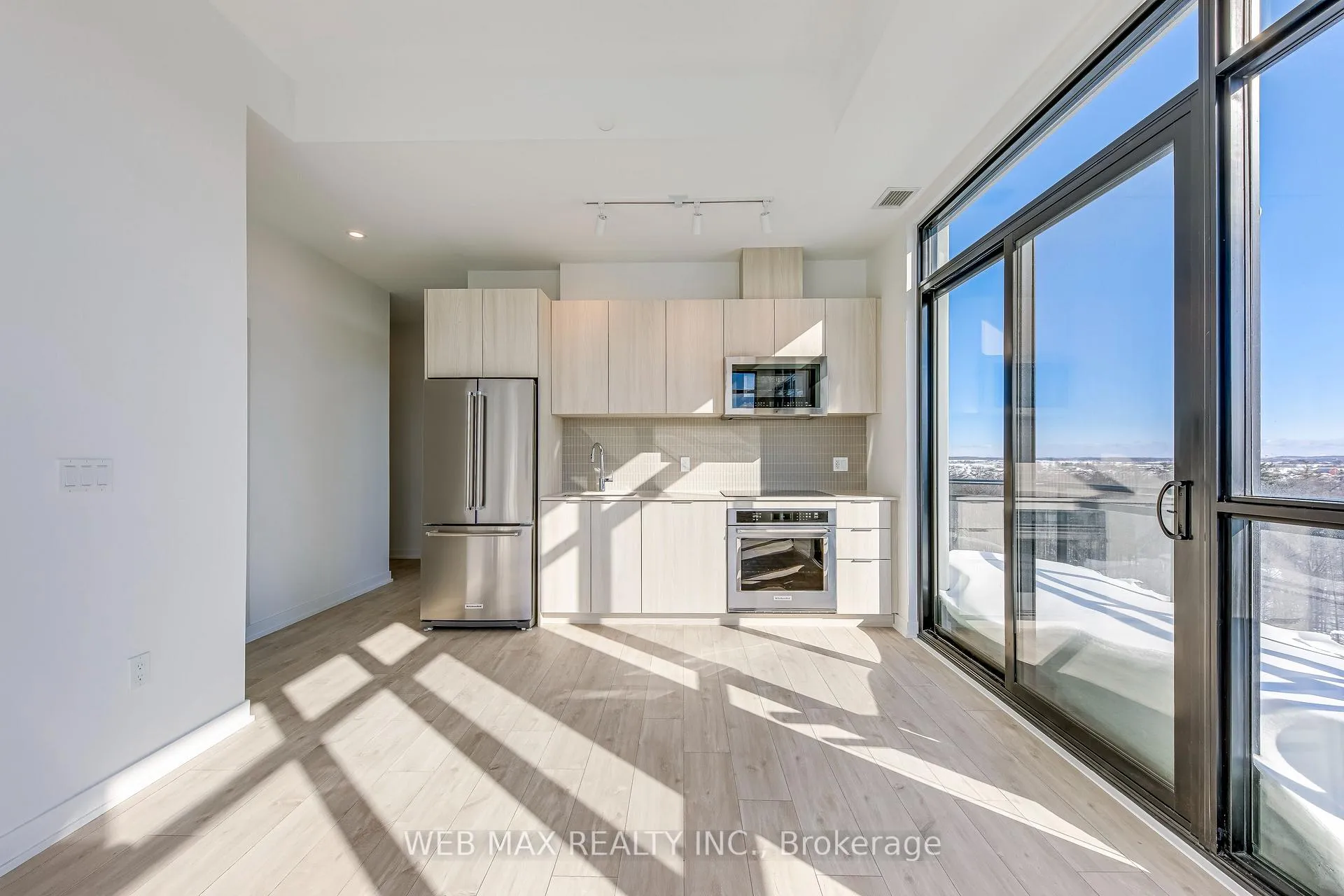 Photo 10 of Unit 802, 750 Whitlock Avenue, Milton, Cobban — HOMEH