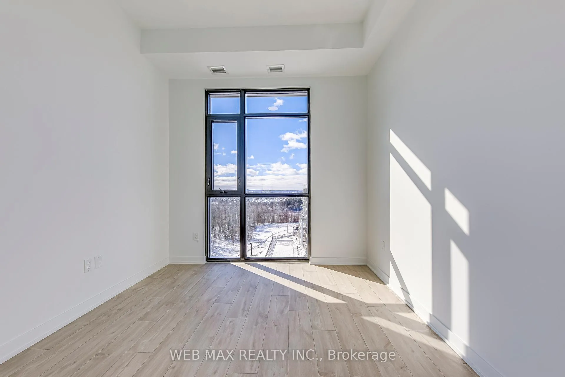 Photo 21 of Unit 802, 750 Whitlock Avenue, Milton, Cobban — HOMEH