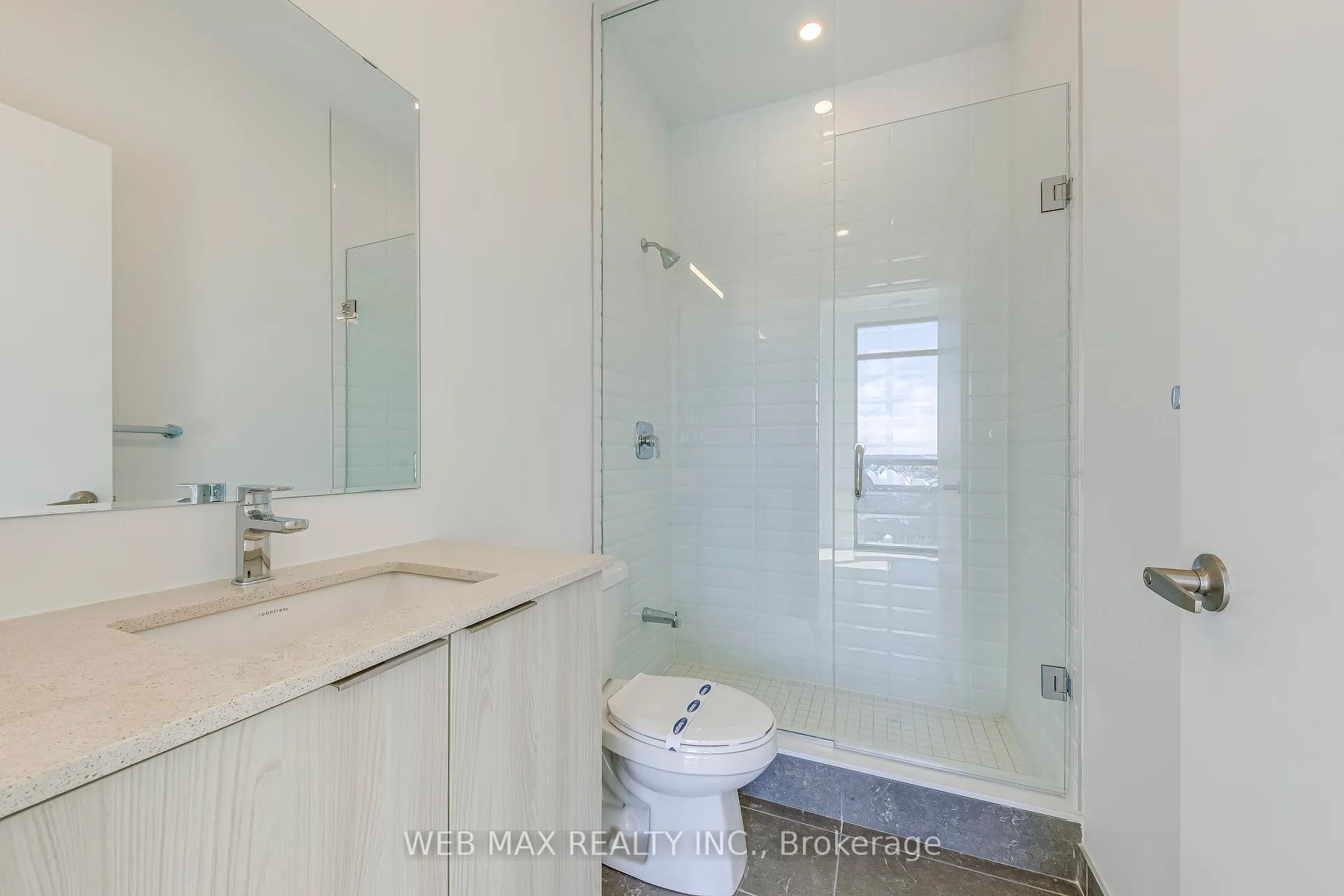 Photo 24 of Unit 802, 750 Whitlock Avenue, Milton, Cobban — HOMEH