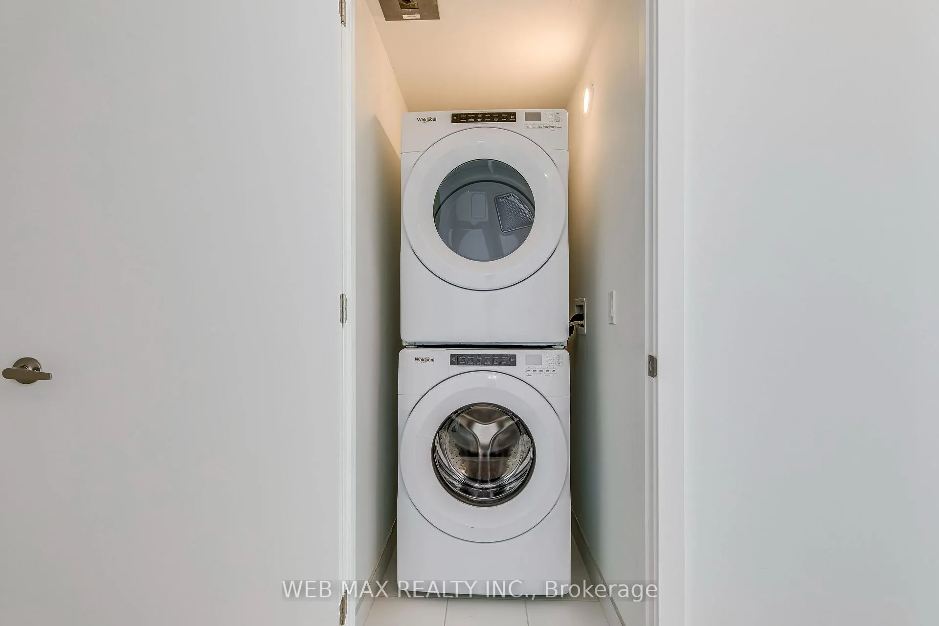 Photo 30 of Unit 802, 750 Whitlock Avenue, Milton, Cobban — HOMEH
