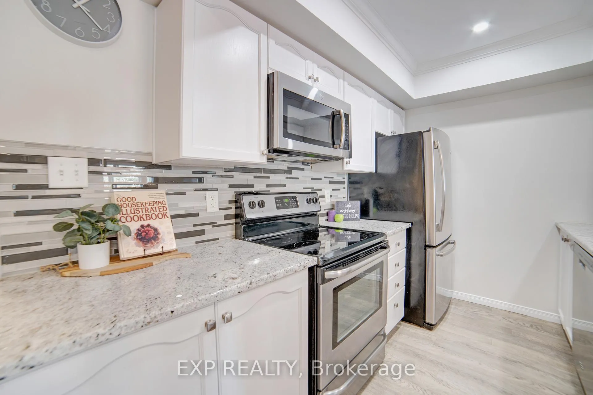 Photo 13 of Unit 26, 30 Bryan Court W, Kitchener — HOMEH