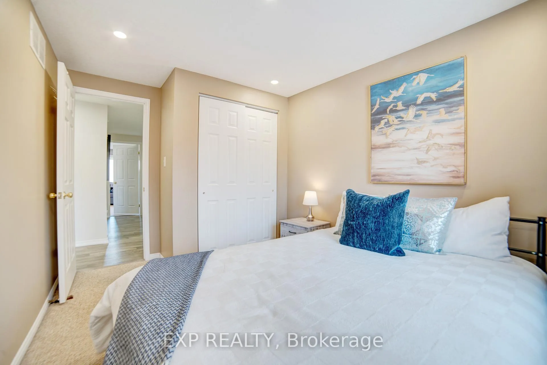 Photo 27 of Unit 26, 30 Bryan Court W, Kitchener — HOMEH