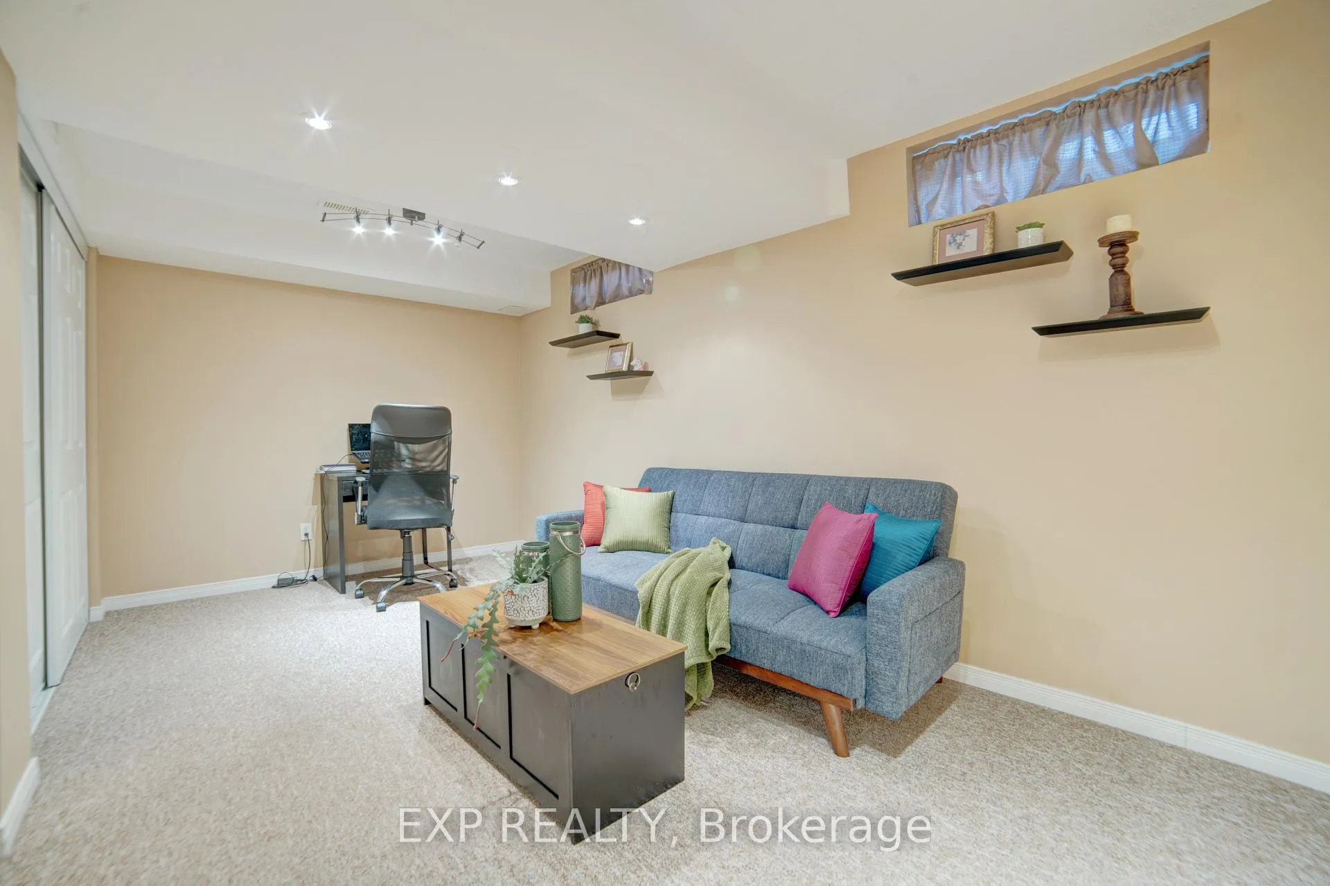 Photo 31 of Unit 26, 30 Bryan Court W, Kitchener — HOMEH