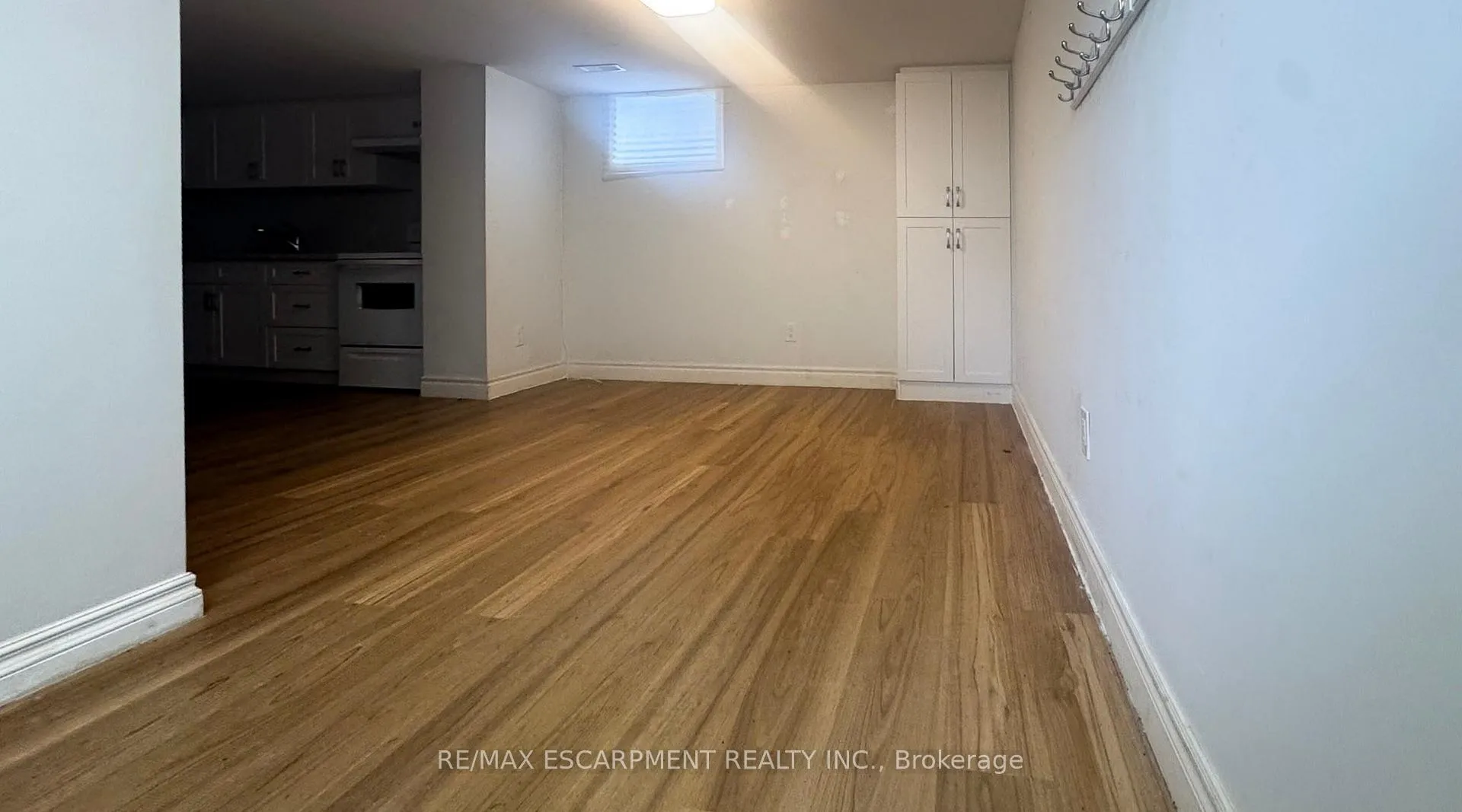 Photo 5 of Unit LOWER, 1328 Sharbot Street, Oshawa, Lakeview — HOMEH